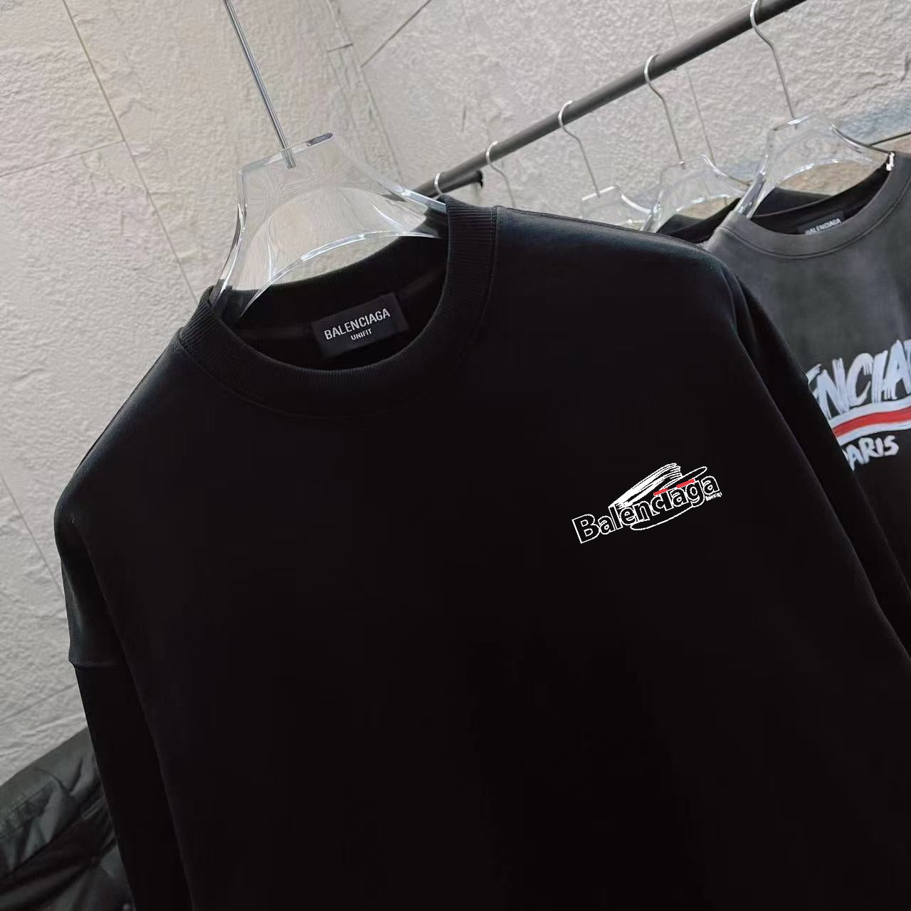 LuxluxHouse Best Quality Clothes Balenciaga Hoodie & Sweater