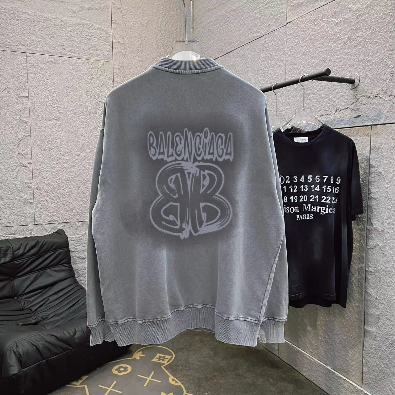LuxluxHouse Best Quality Clothes Balenciaga Hoodie & Sweater