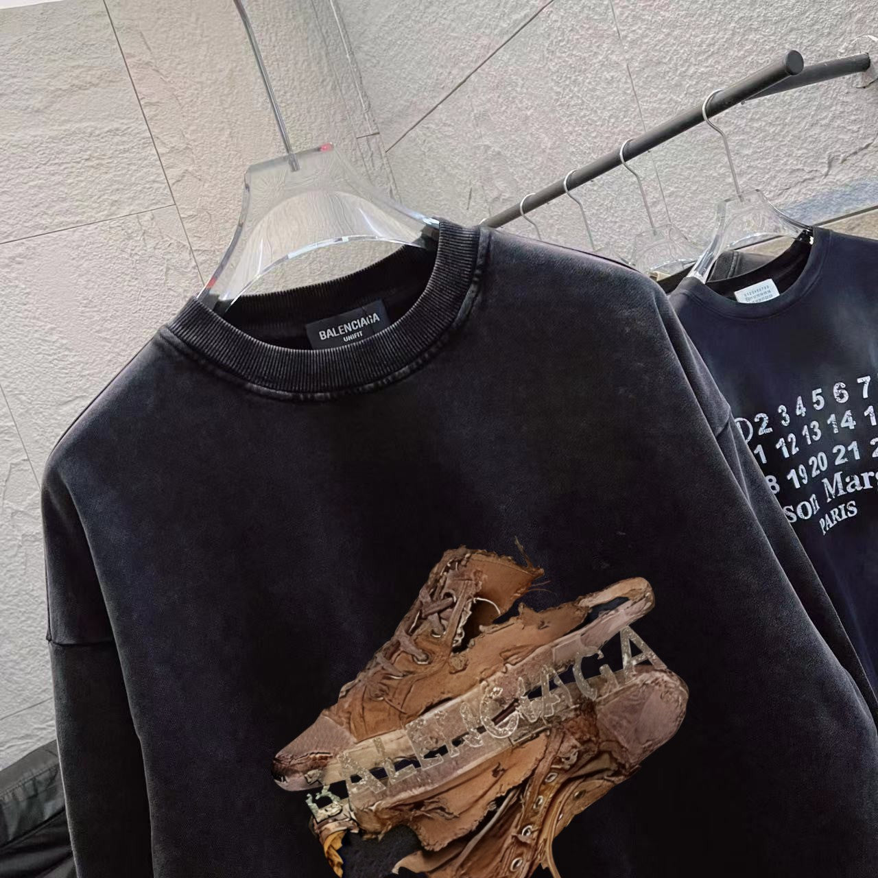 LuxluxHouse Best Quality Clothes Balenciaga Hoodie & Sweater
