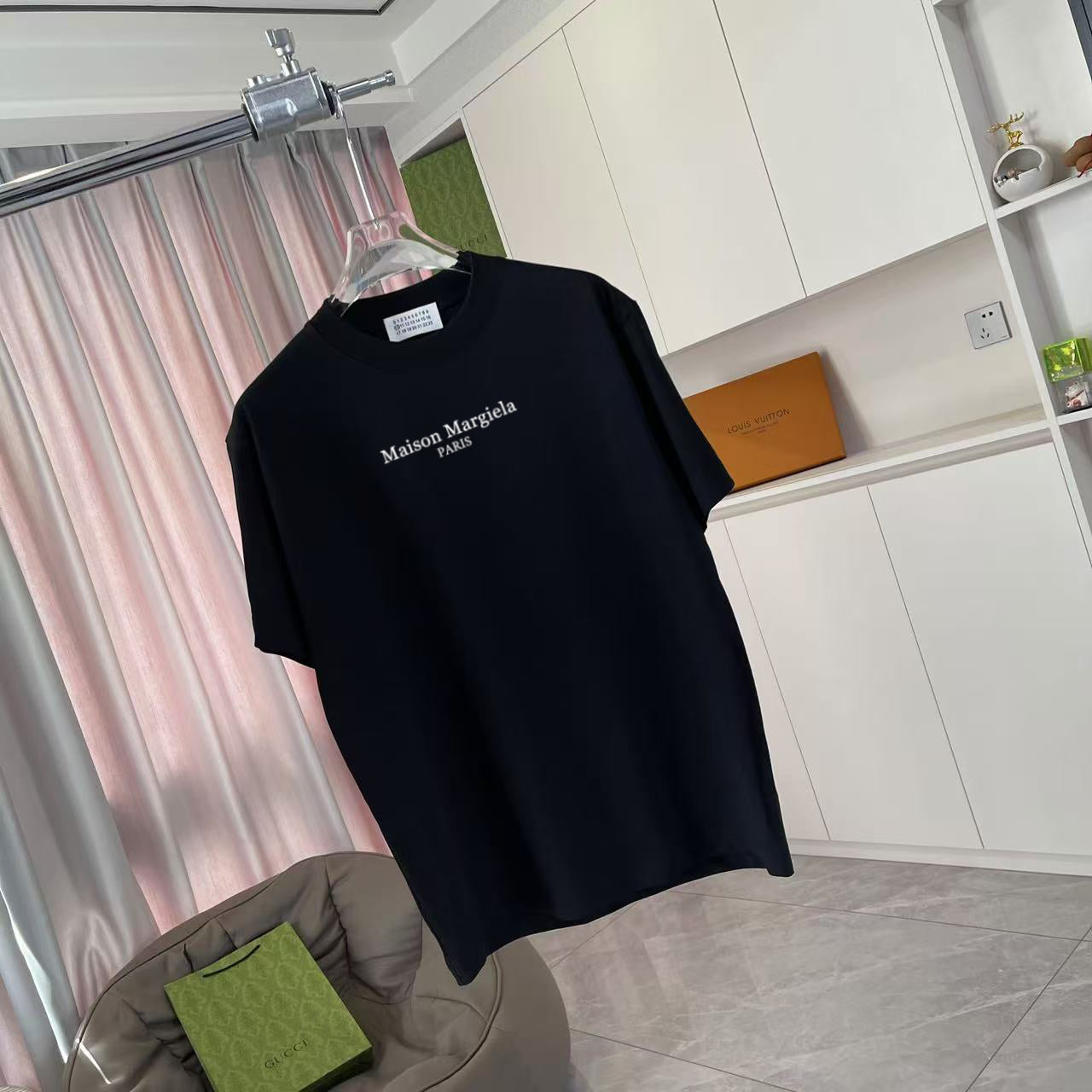 LuxluxHouse Best Quality Clothes T-shirt Chanel & Maison Margiela