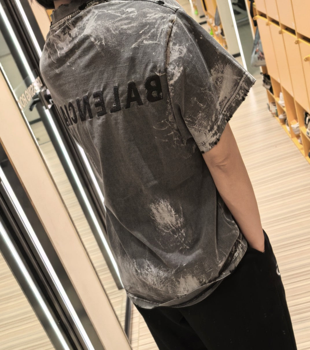 LuxluxHouse Best Quality Clothes Balenciaga T-shirt