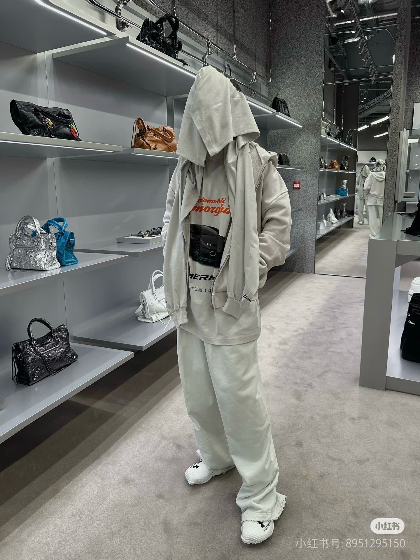 LuxluxHouse Best Quality Clothes Balenciaga T-shirt