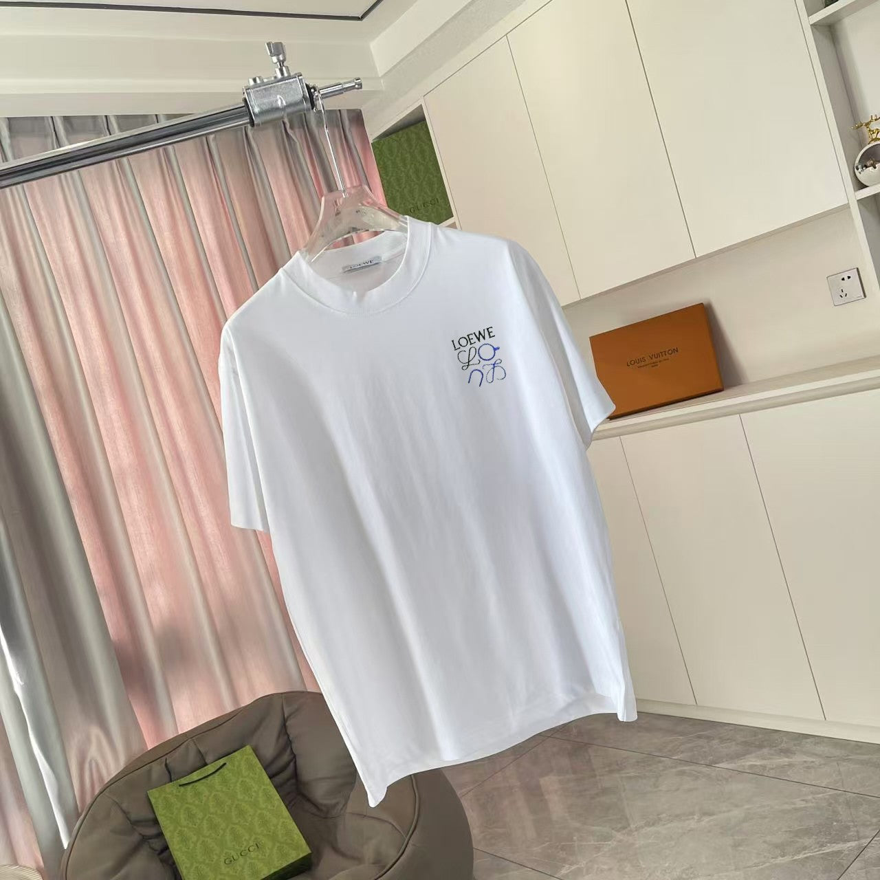 LuxluxHouse Best Quality Clothes T-shirt Loewe
