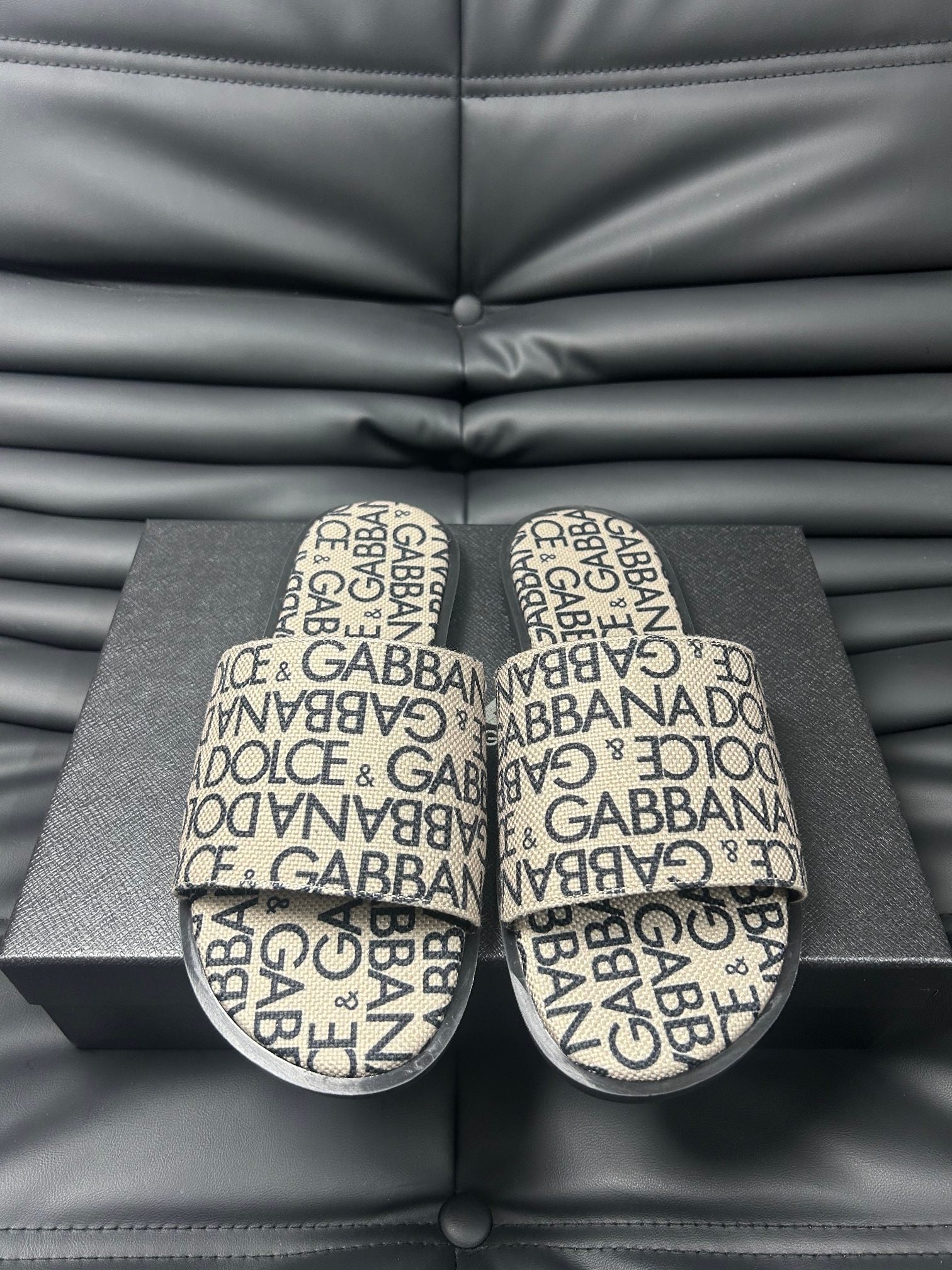 LuxluxHouse Best Quality Sandals Dolce & Gabbana