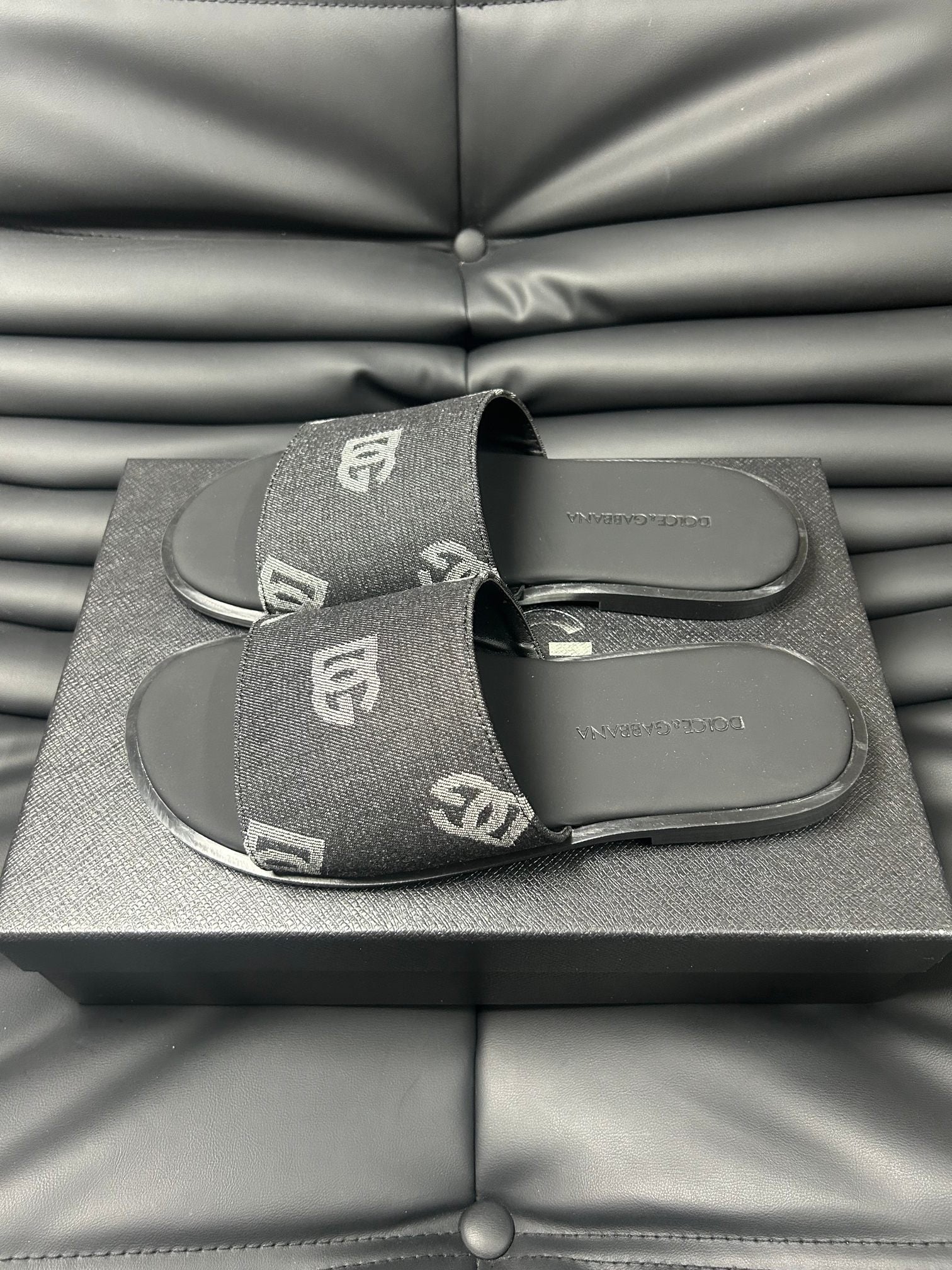 LuxluxHouse Best Quality Sandals Dolce & Gabbana