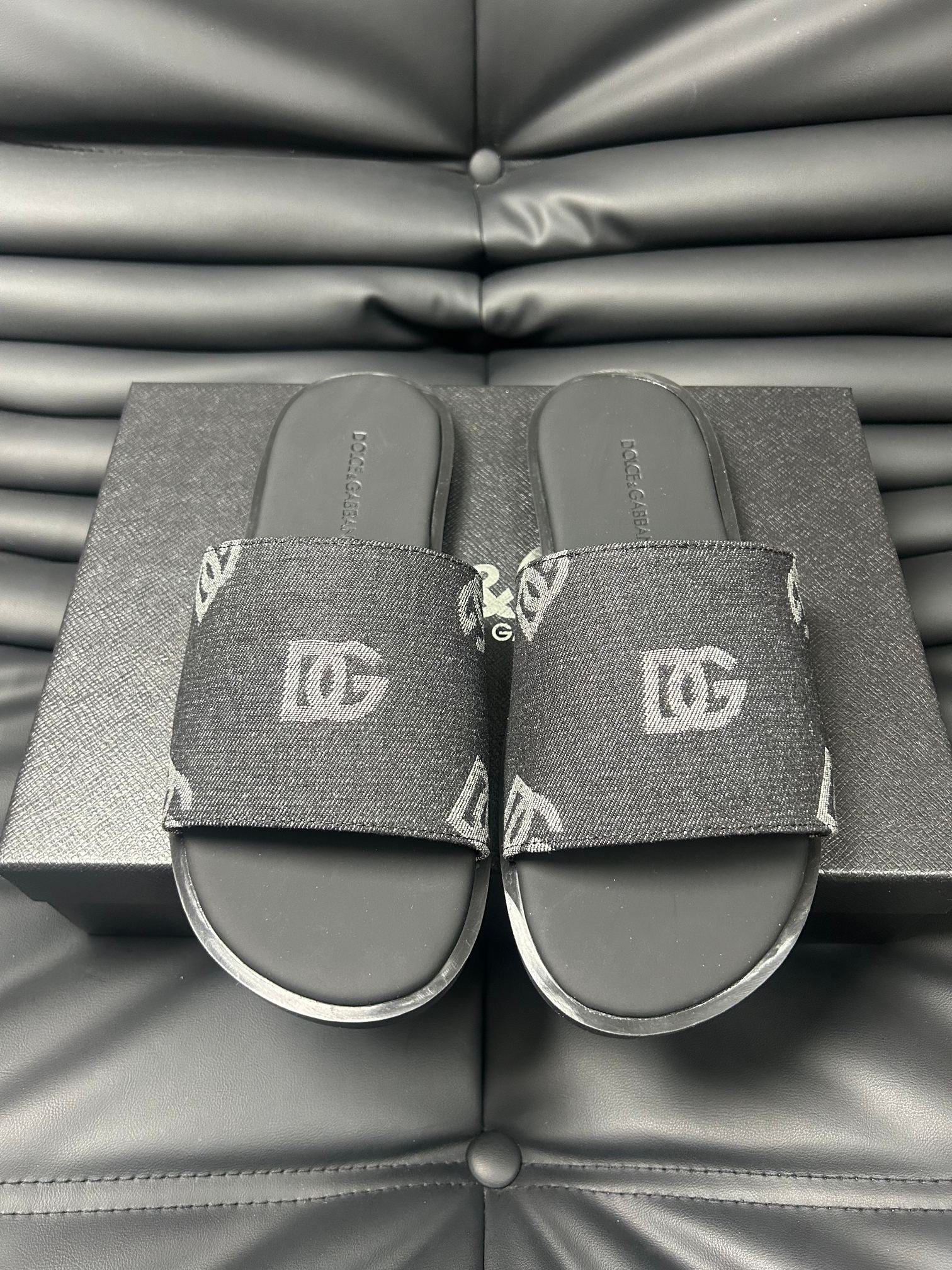 LuxluxHouse Best Quality Sandals Dolce & Gabbana