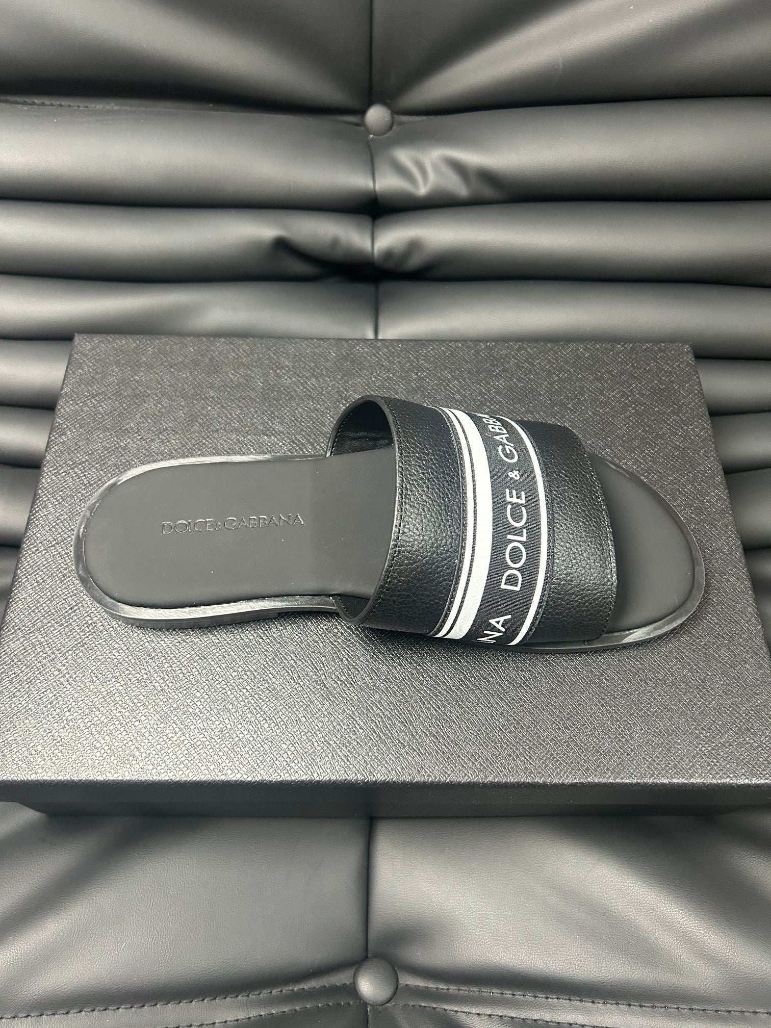 LuxluxHouse Best Quality Sandals Dolce & Gabbana