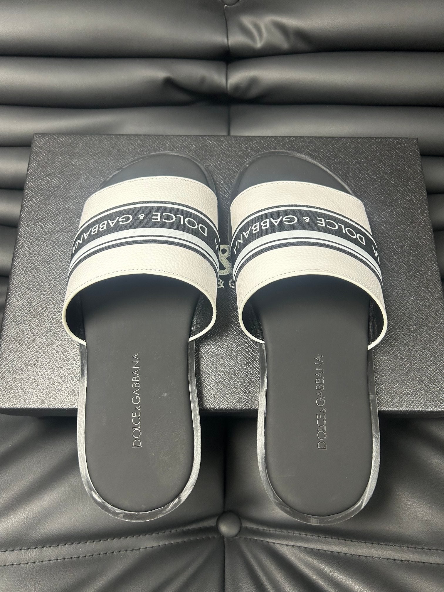 LuxluxHouse Best Quality Sandals Dolce & Gabbana