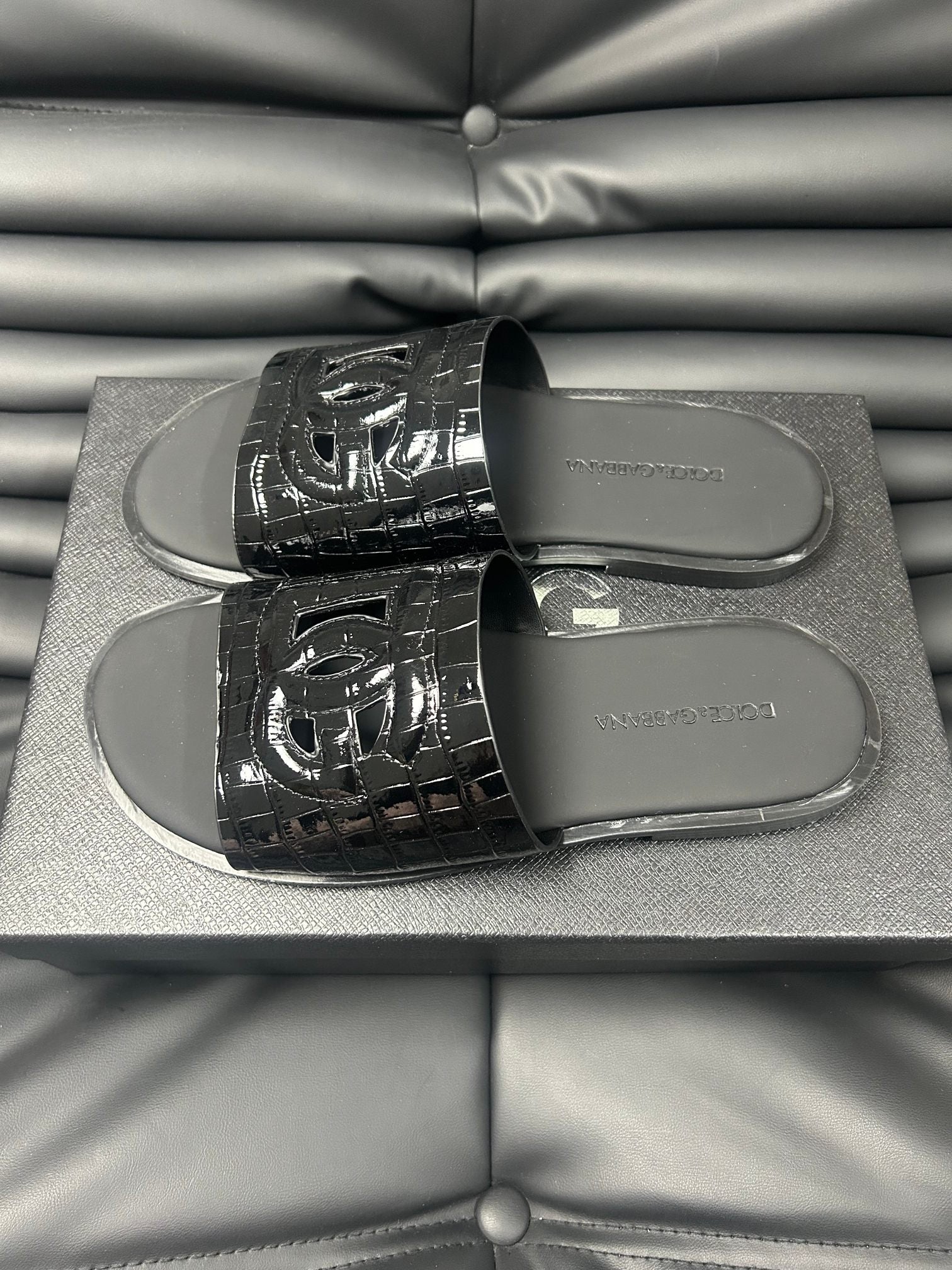 LuxluxHouse Best Quality Sandals Dolce & Gabbana