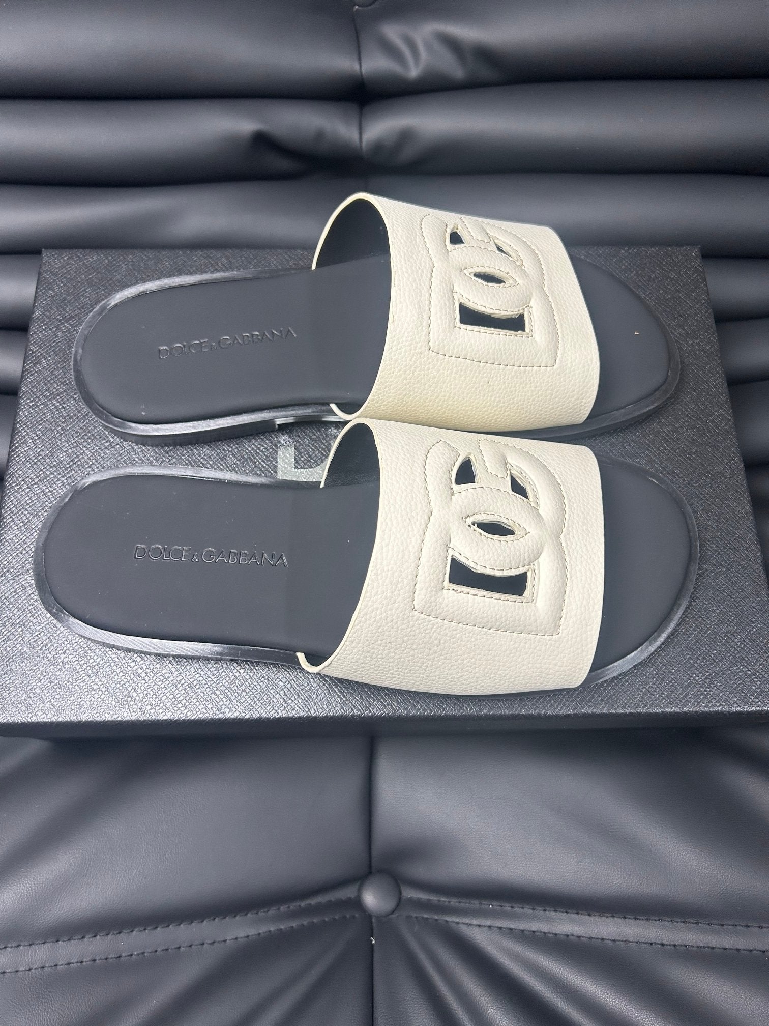 LuxluxHouse Best Quality Sandals Dolce & Gabbana