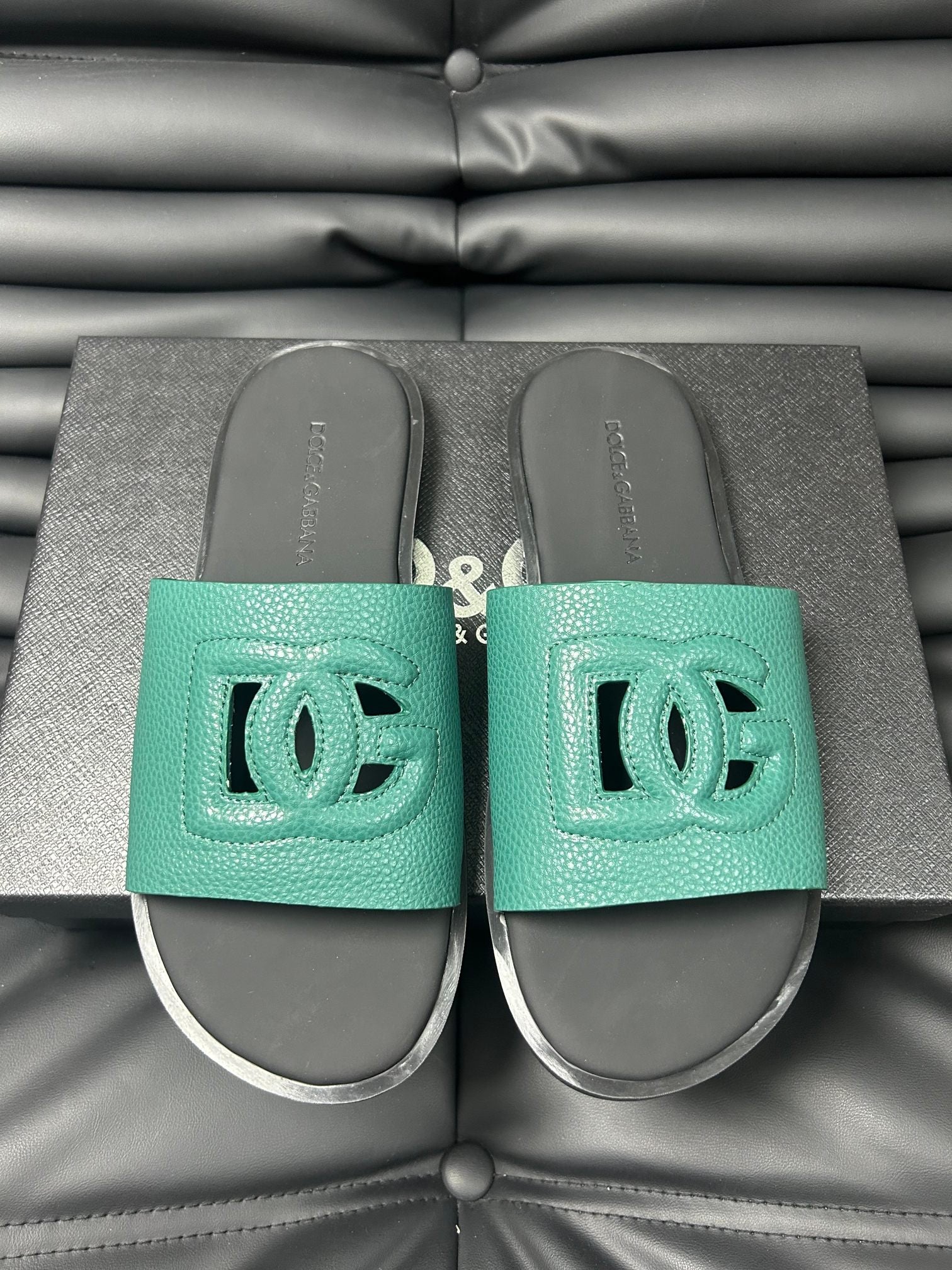 LuxluxHouse Best Quality Sandals Dolce & Gabbana