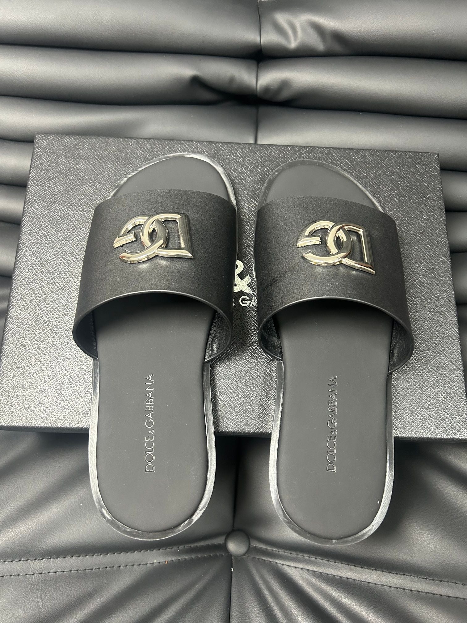 LuxluxHouse Best Quality Sandals Dolce & Gabbana