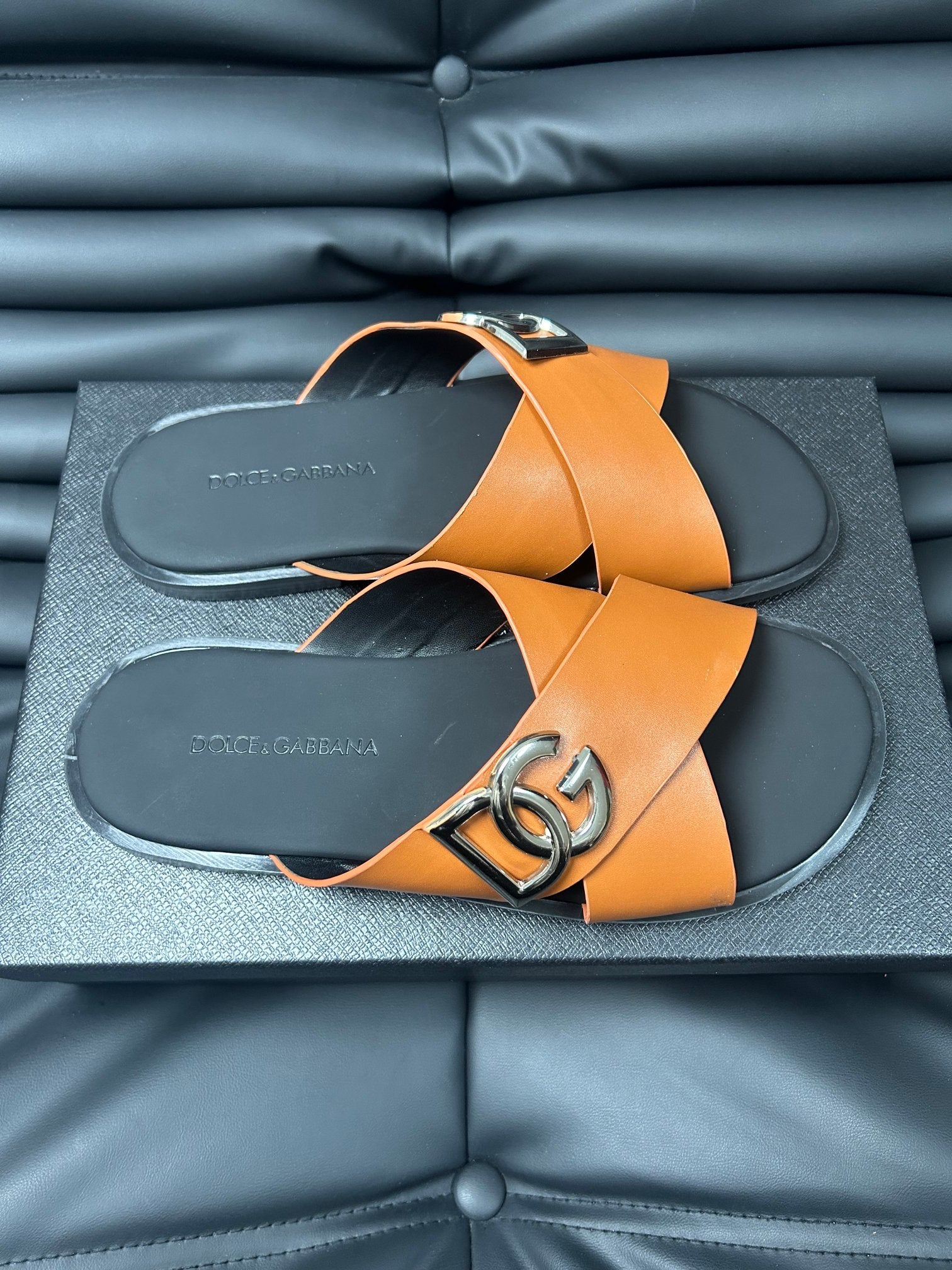 LuxluxHouse Best Quality Sandals Dolce & Gabbana