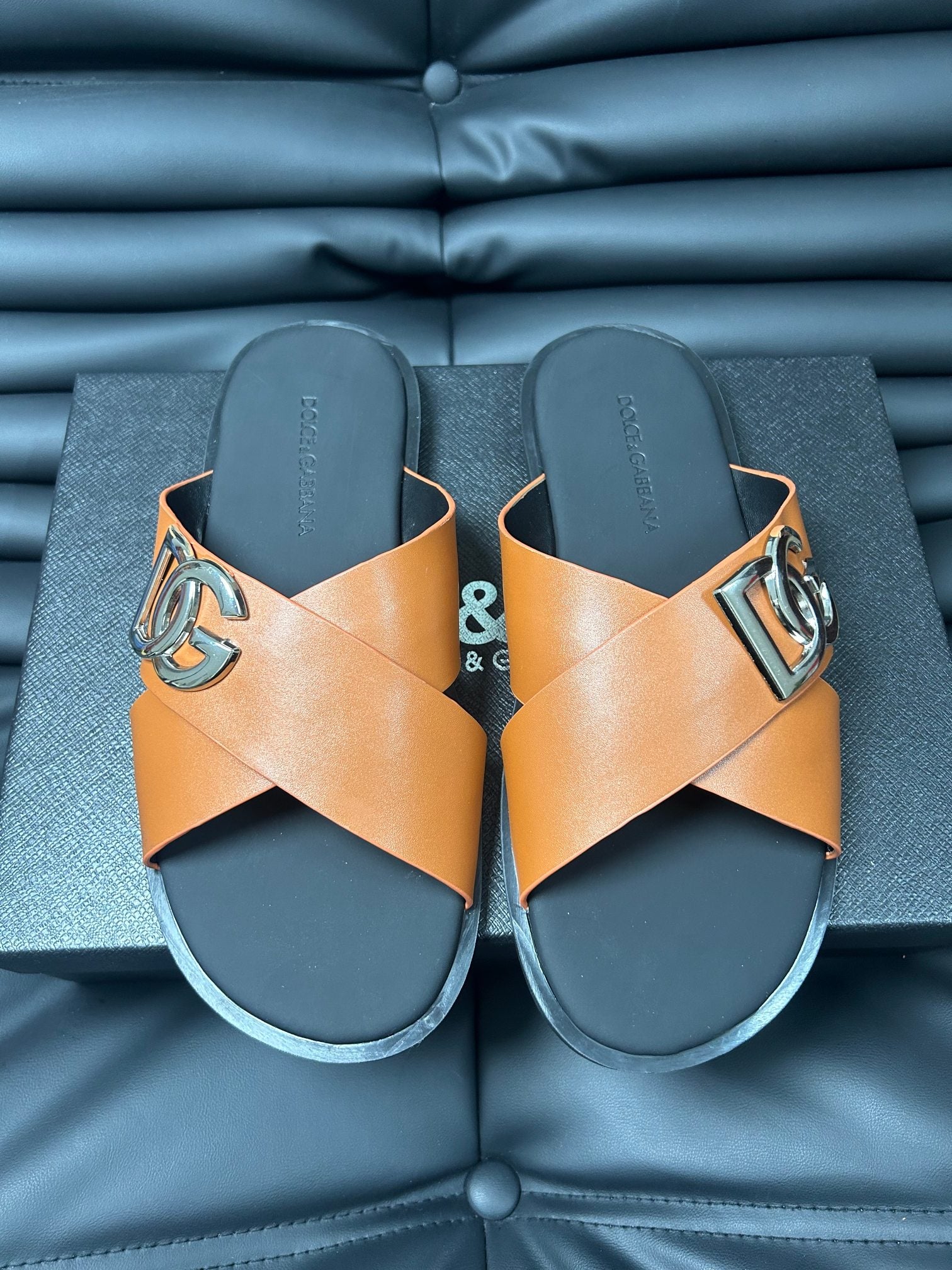 LuxluxHouse Best Quality Sandals Dolce & Gabbana