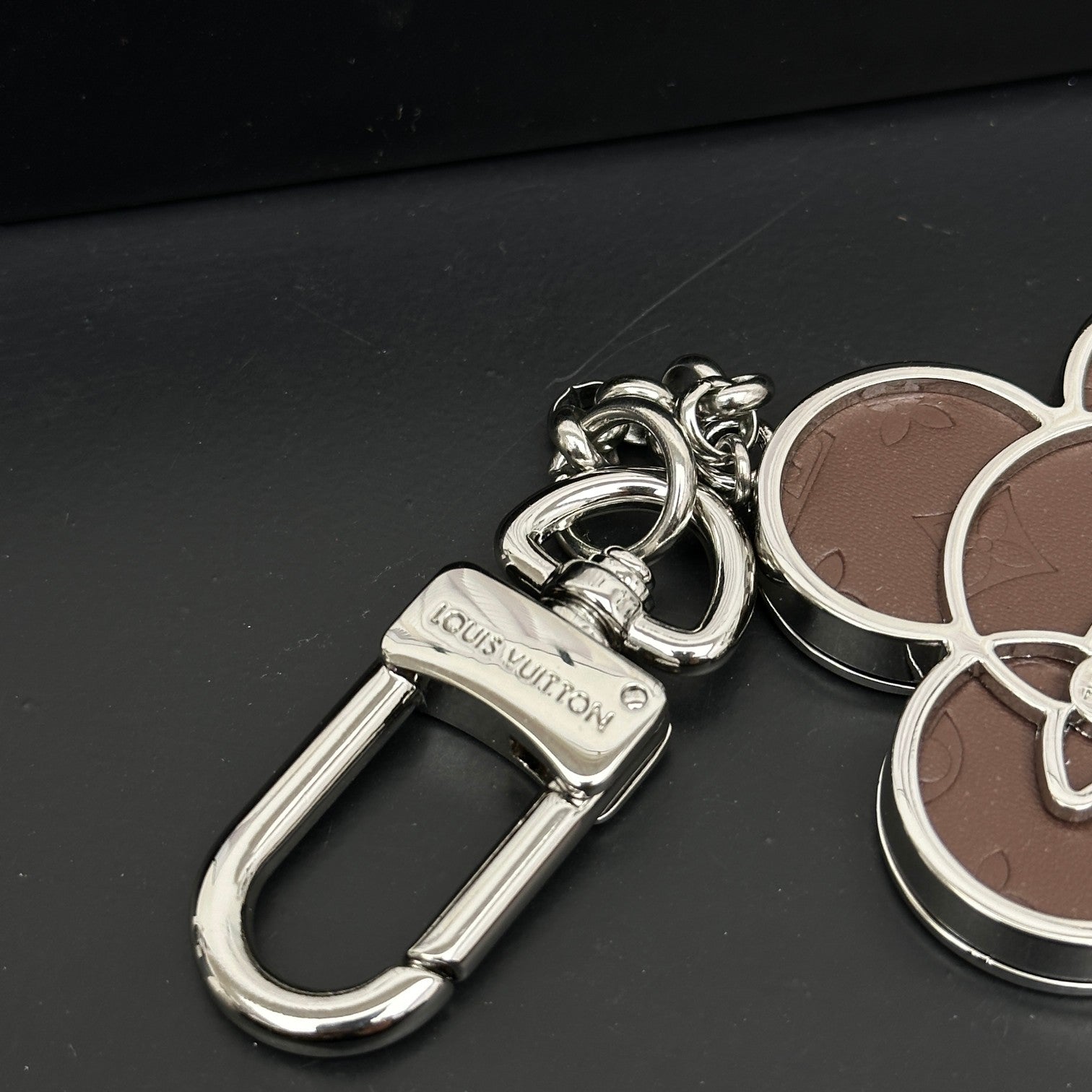 LuxluxHouse Best Quality Accessories Keychain Louis Vuitton