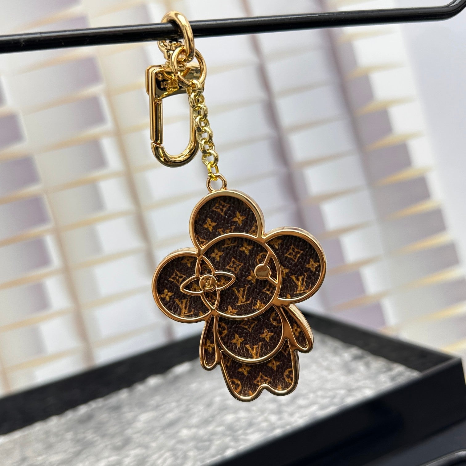 LuxluxHouse Best Quality Accessories Keychain Louis Vuitton