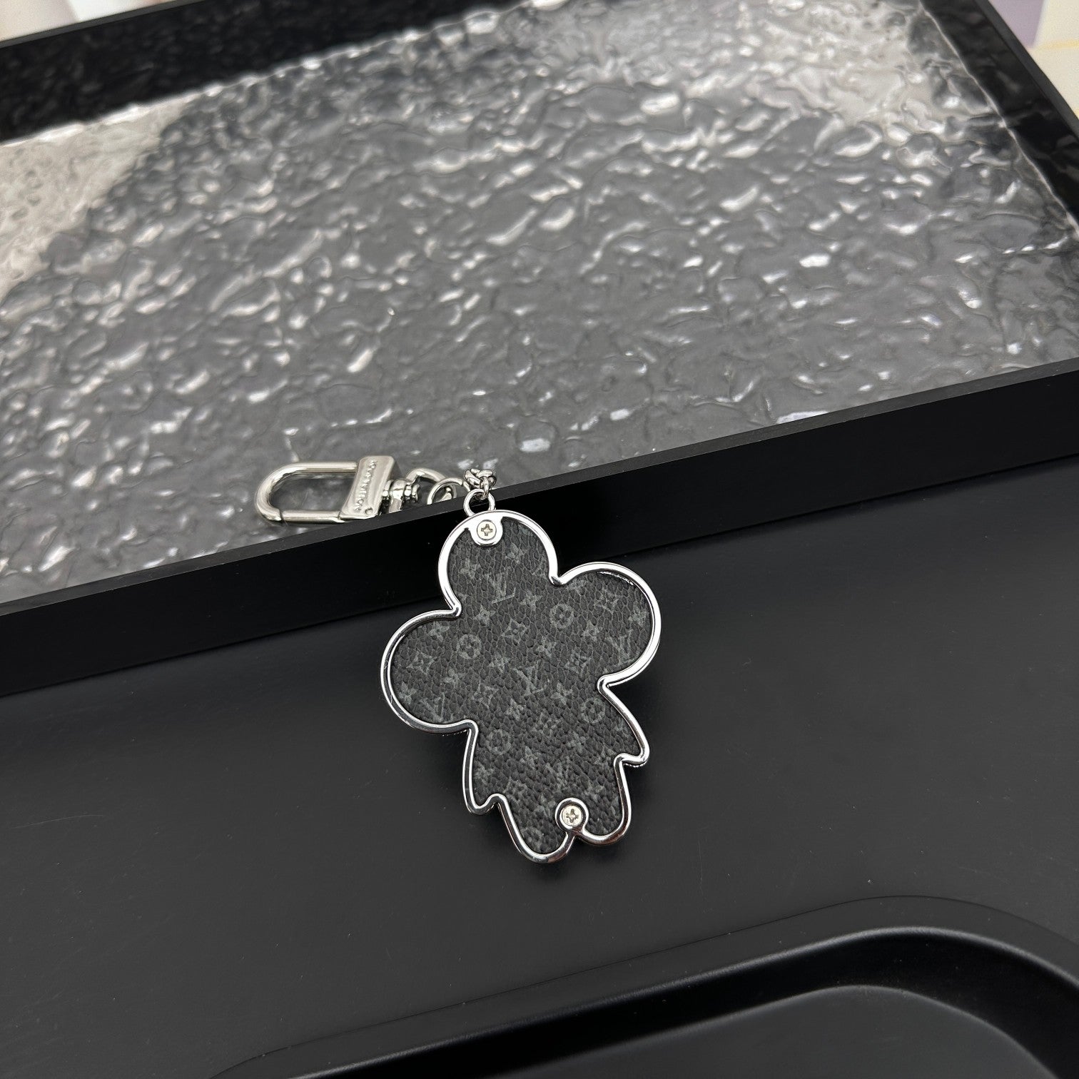 LuxluxHouse Best Quality Accessories Keychain Louis Vuitton