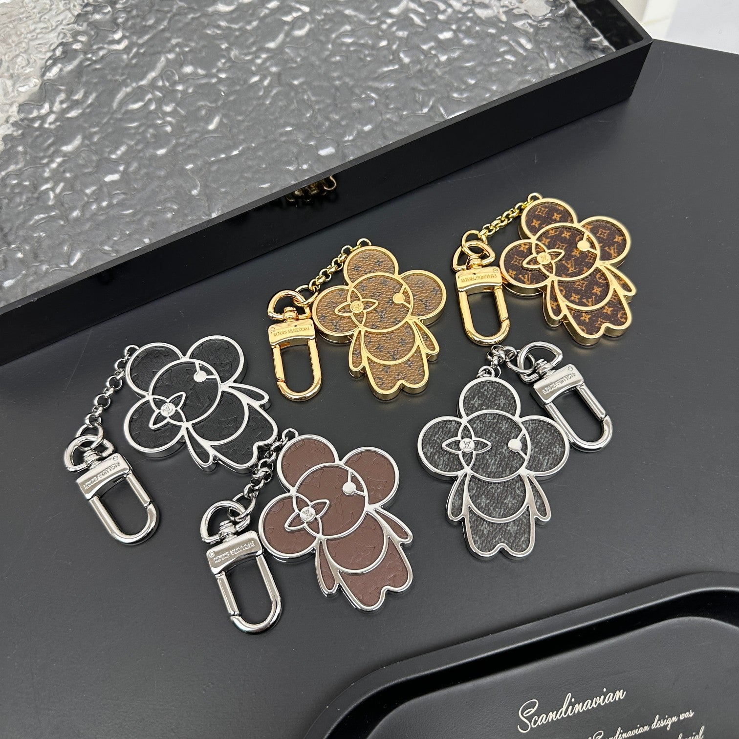 LuxluxHouse Best Quality Accessories Keychain Louis Vuitton