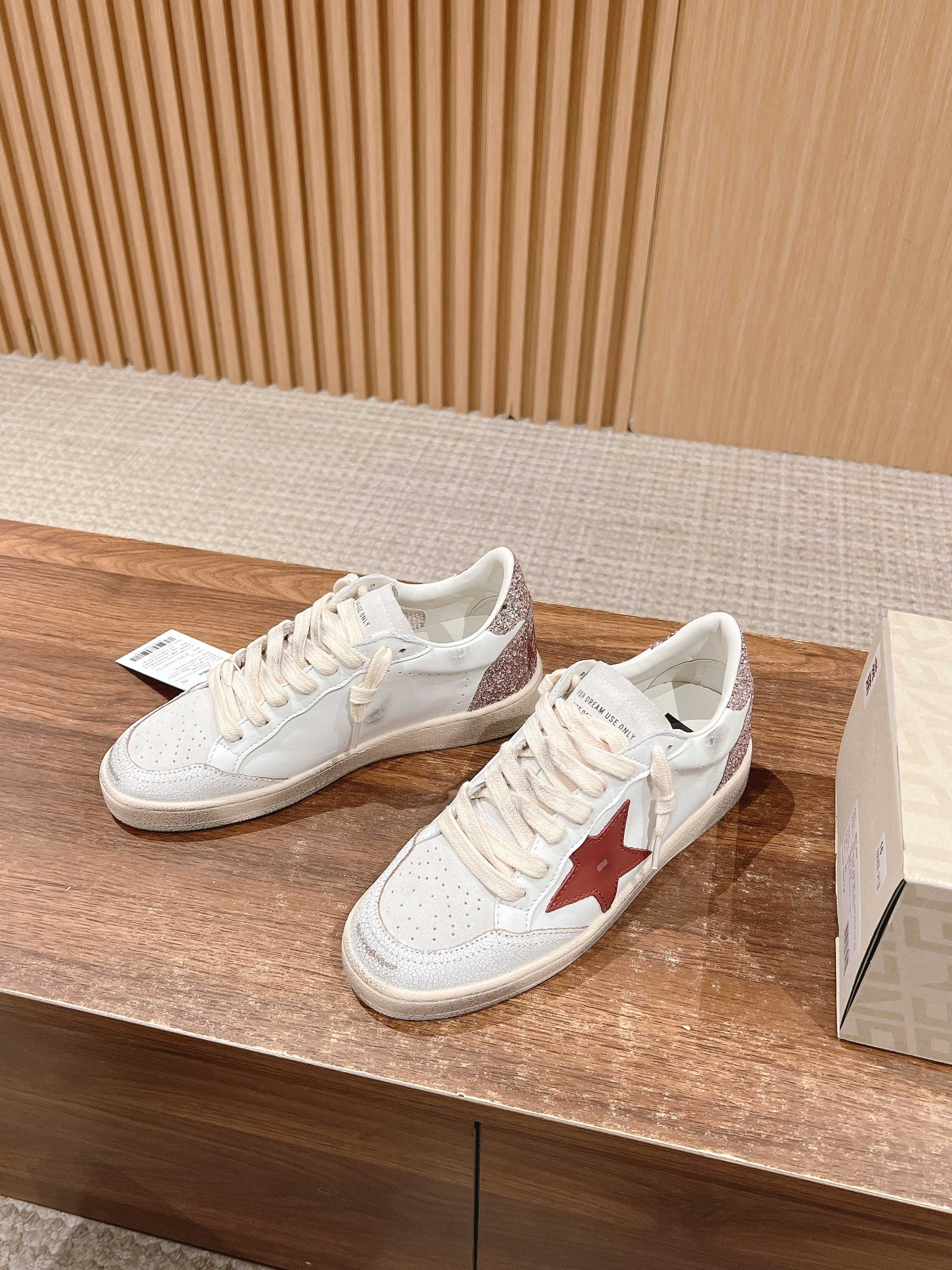 LuxluxHouse Best Quality Shoes Golden Goose