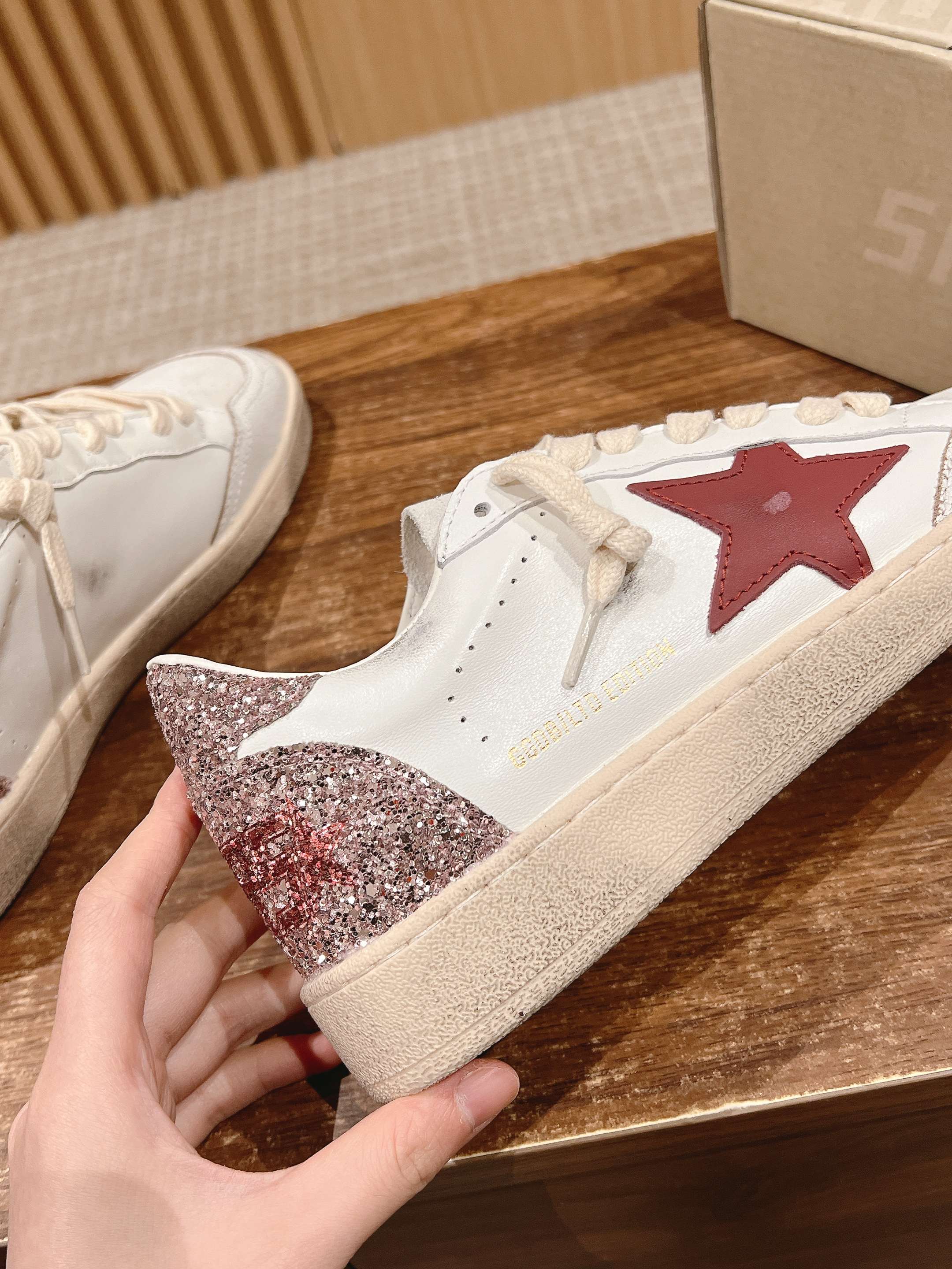 LuxluxHouse Best Quality Shoes Golden Goose