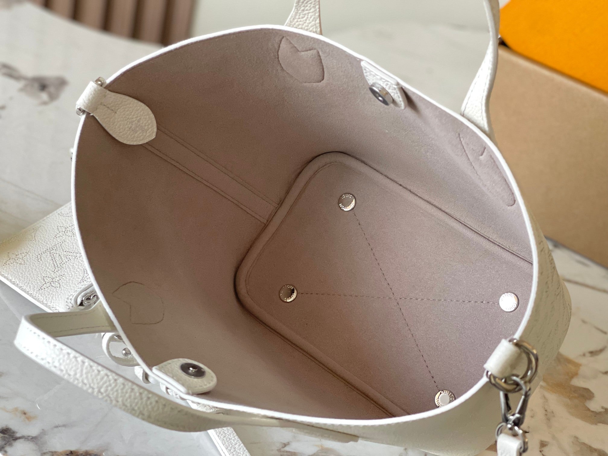 LuxluxHouse Best Quality Bags Best Louis Vuitton Women