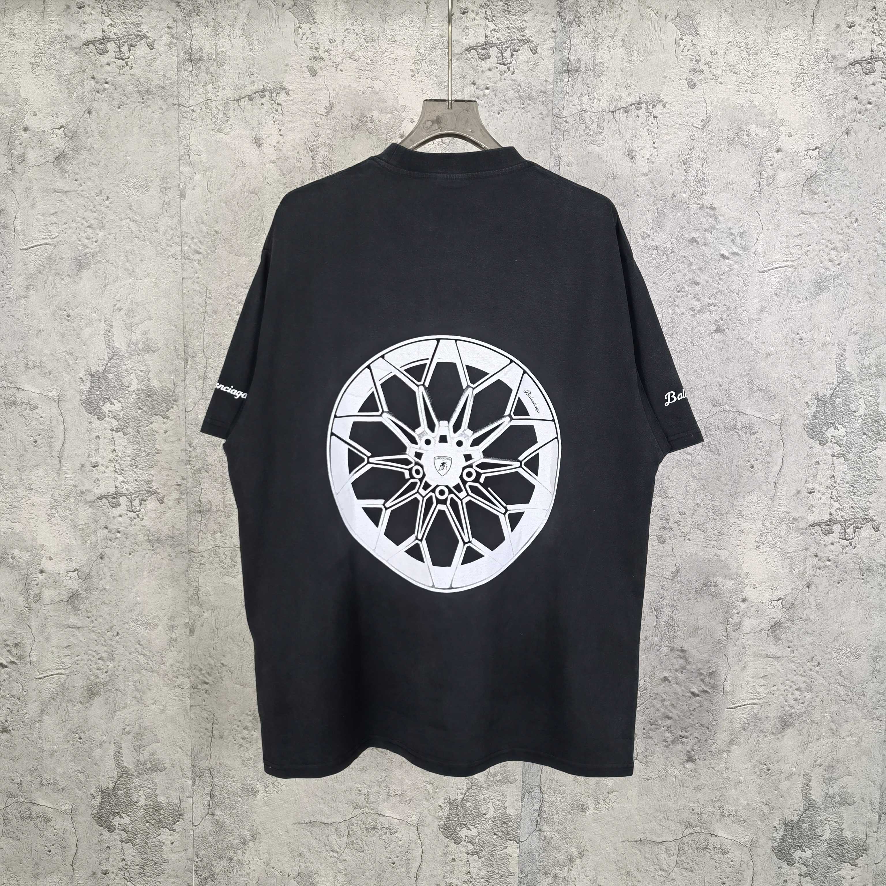 LuxluxHouse Best Quality Clothes Balenciaga T-shirt