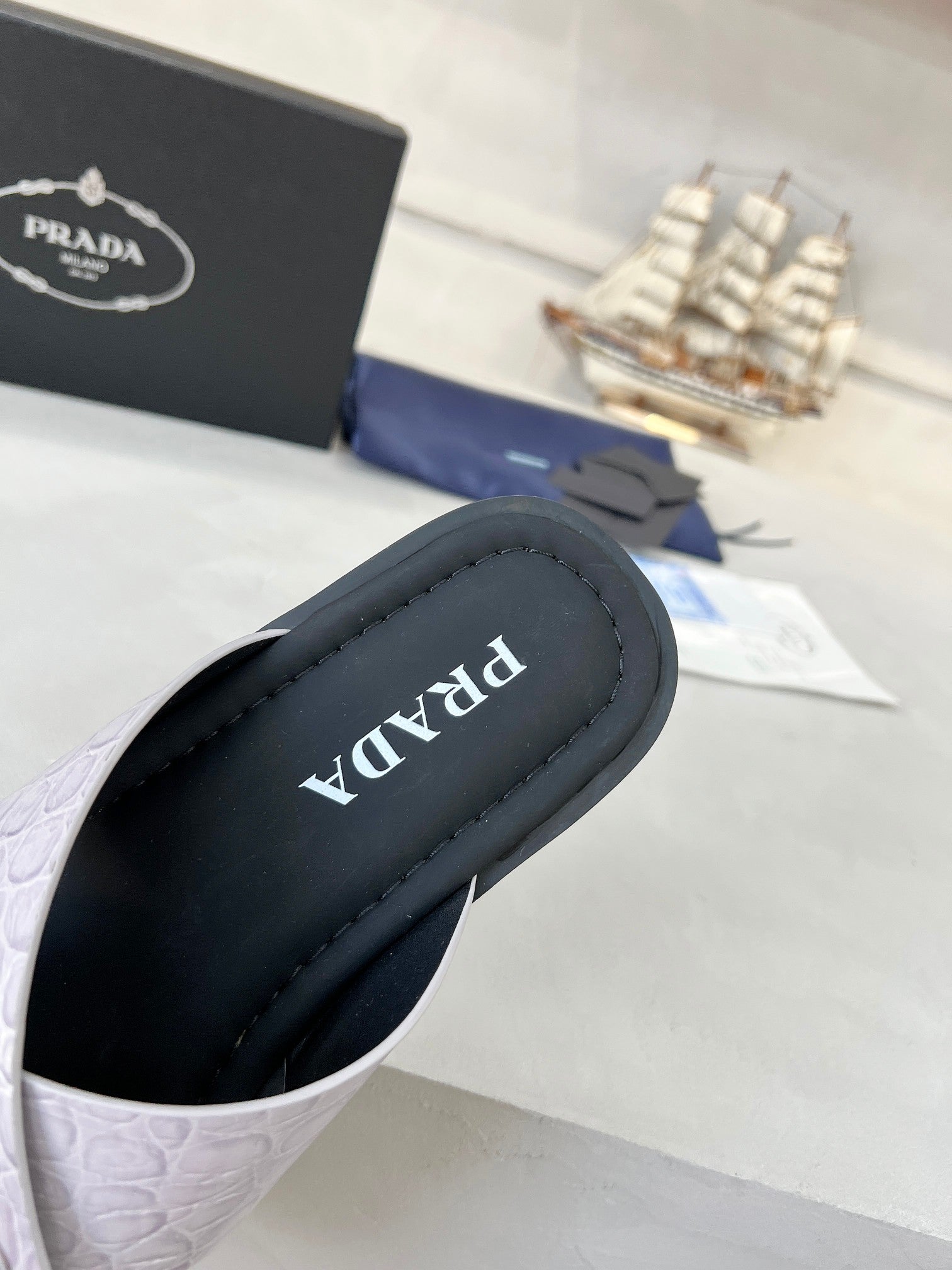 LuxluxHouse Best Quality Sandals Prada