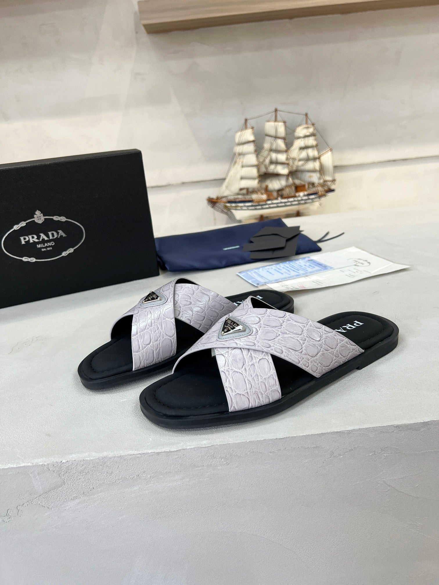 LuxluxHouse Best Quality Sandals Prada