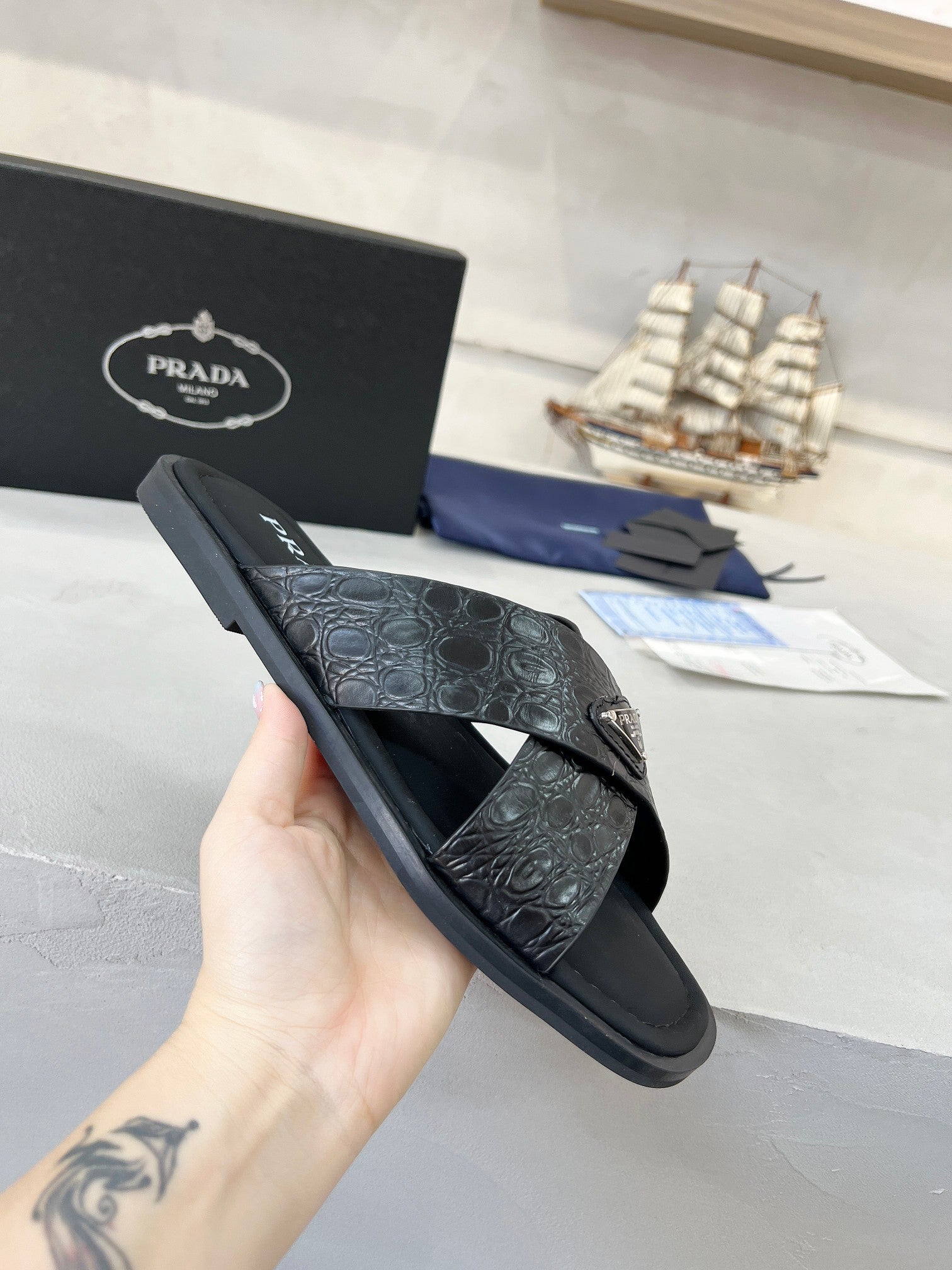 LuxluxHouse Best Quality Sandals Prada