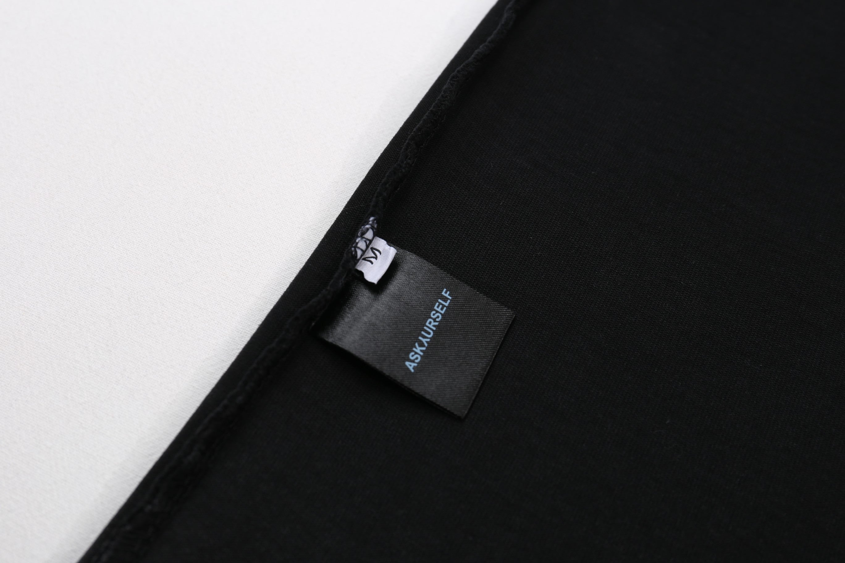 LuxluxHouse Best Quality Clothes T-shirt Chanel & Maison Margiela