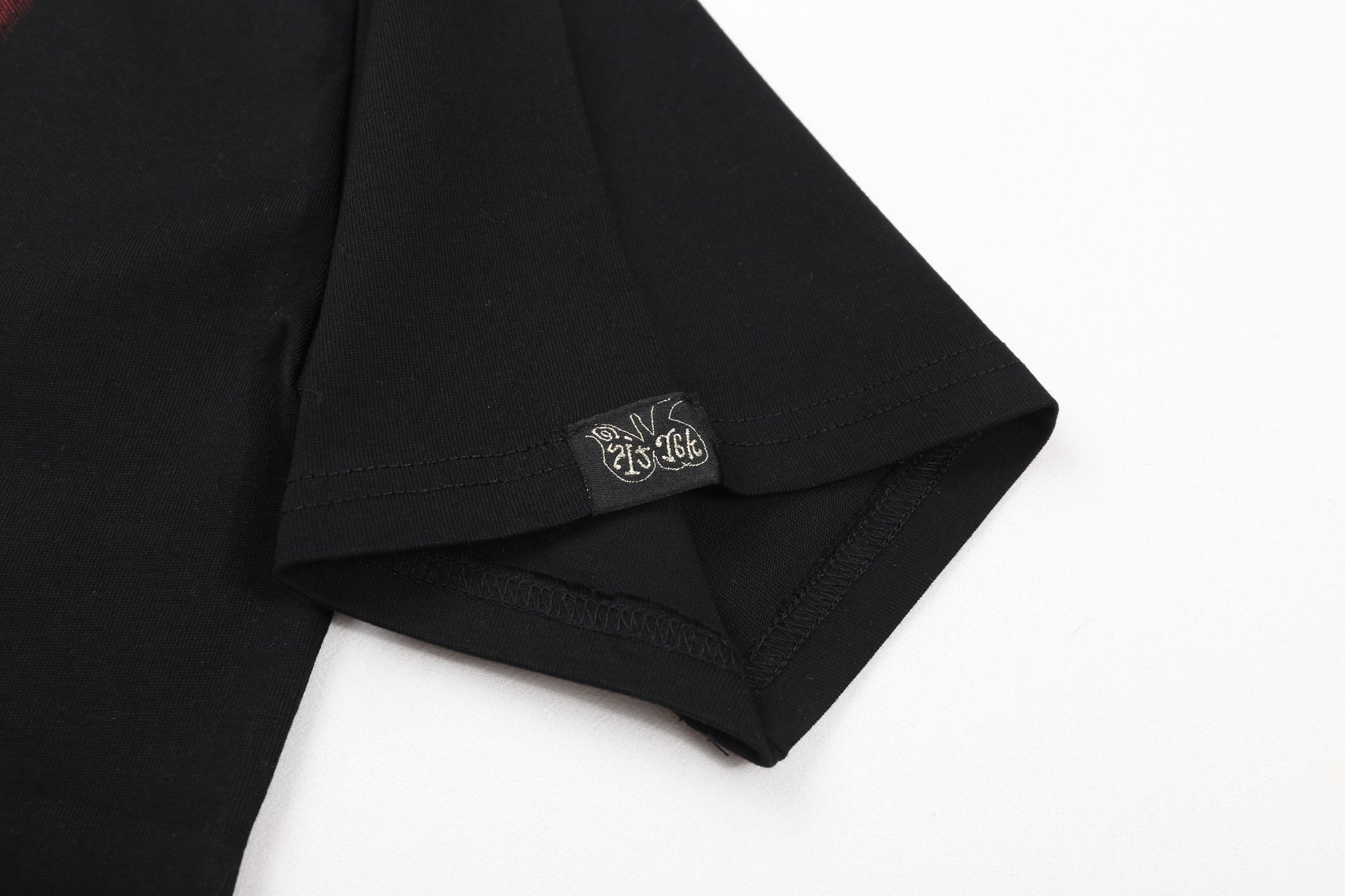 LuxluxHouse Best Quality Clothes T-shirt Chanel & Maison Margiela