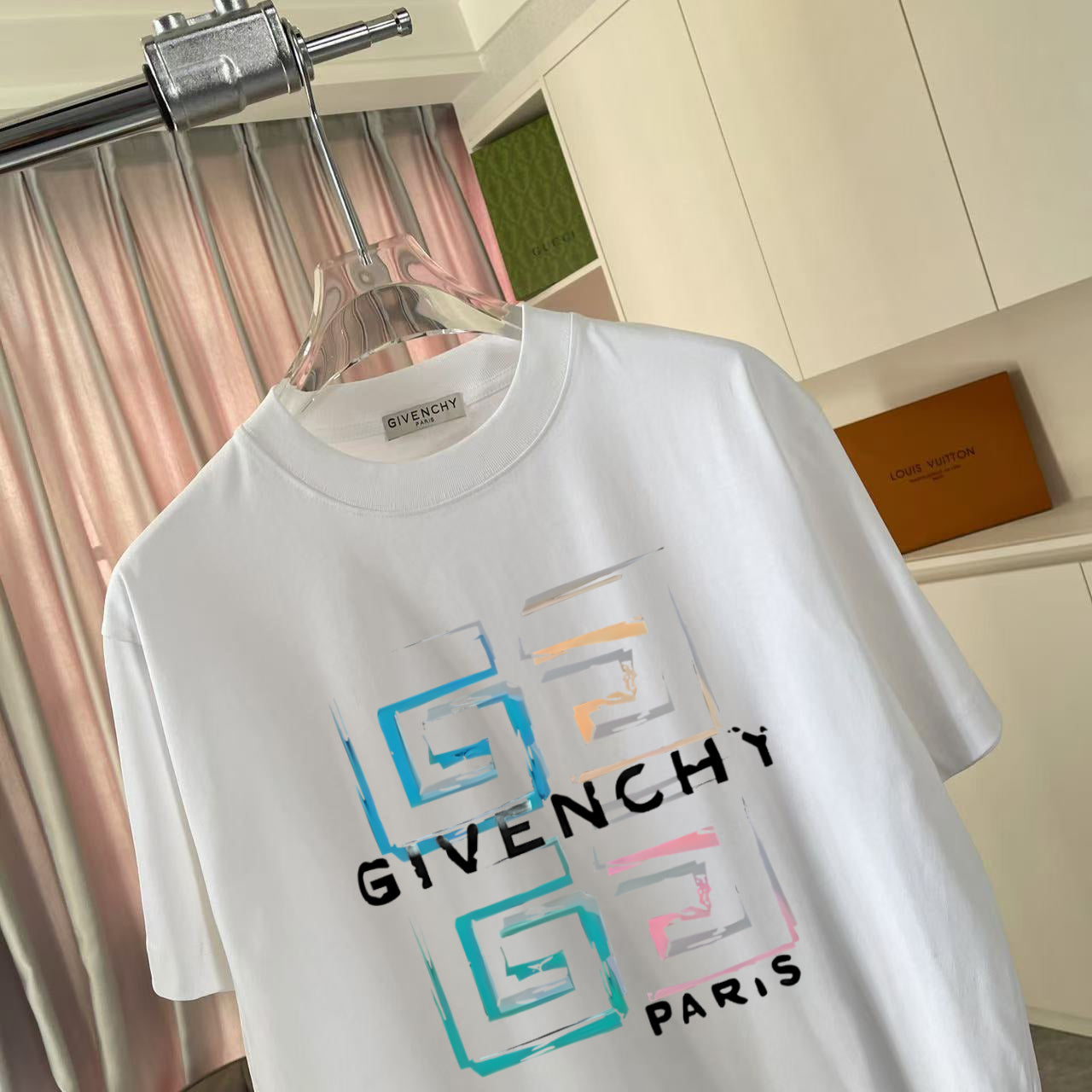 LuxluxHouse Best Quality Clothes Givenchy T-shirt