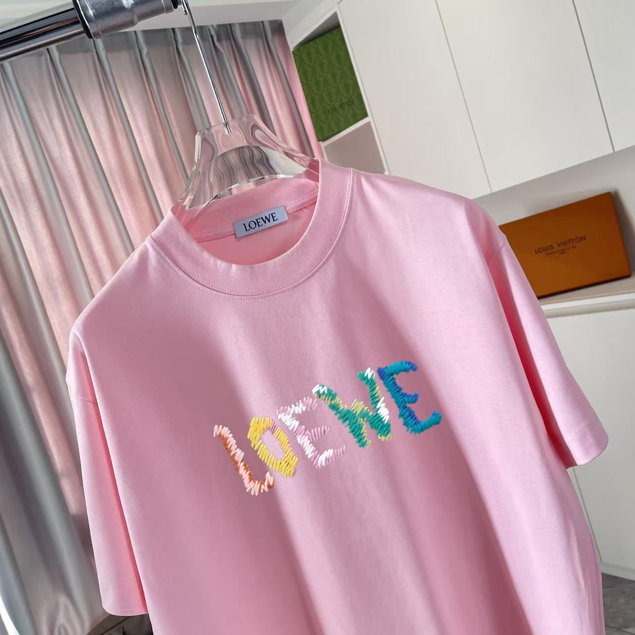 LuxluxHouse Best Quality Clothes T-shirt Loewe