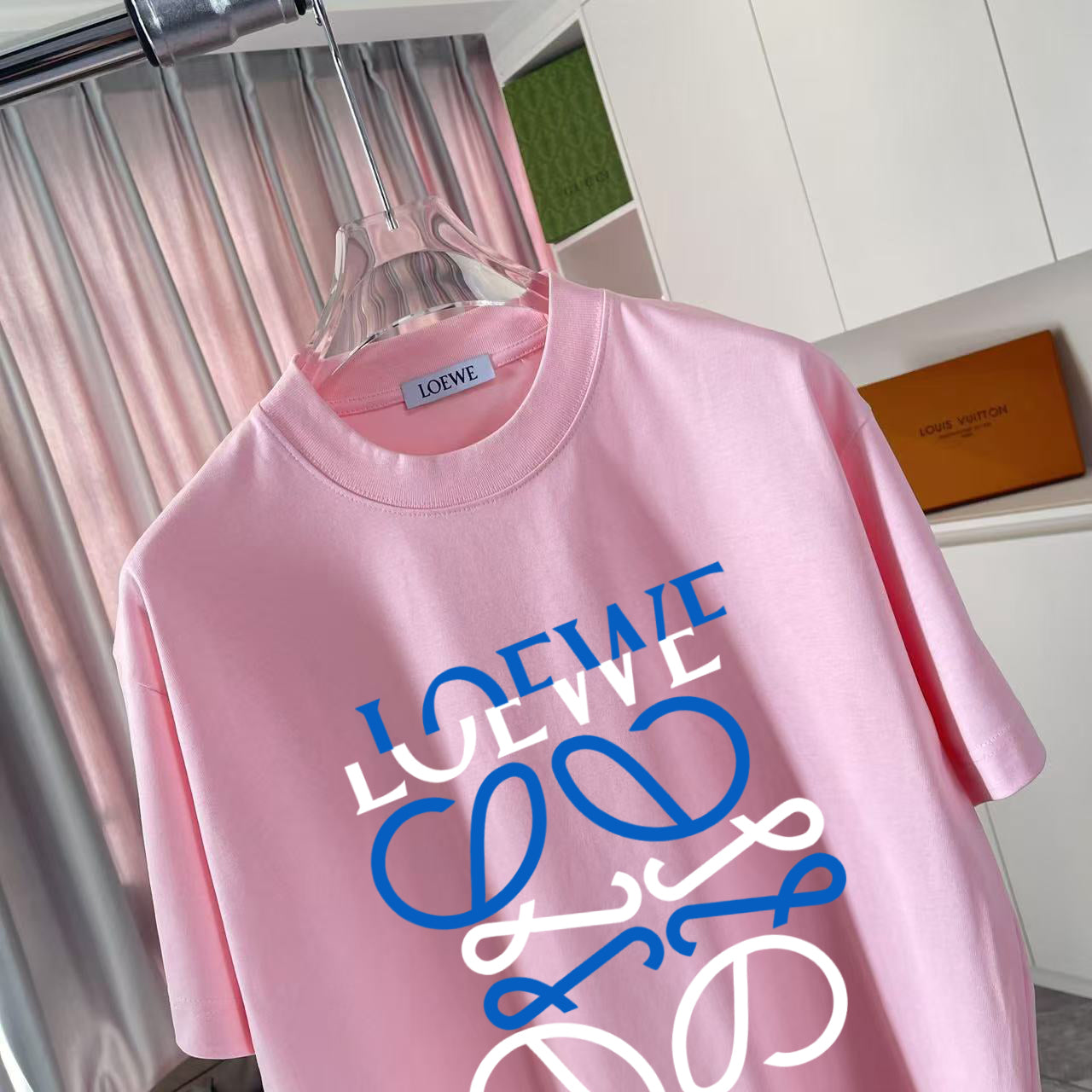 LuxluxHouse Best Quality Clothes T-shirt Loewe