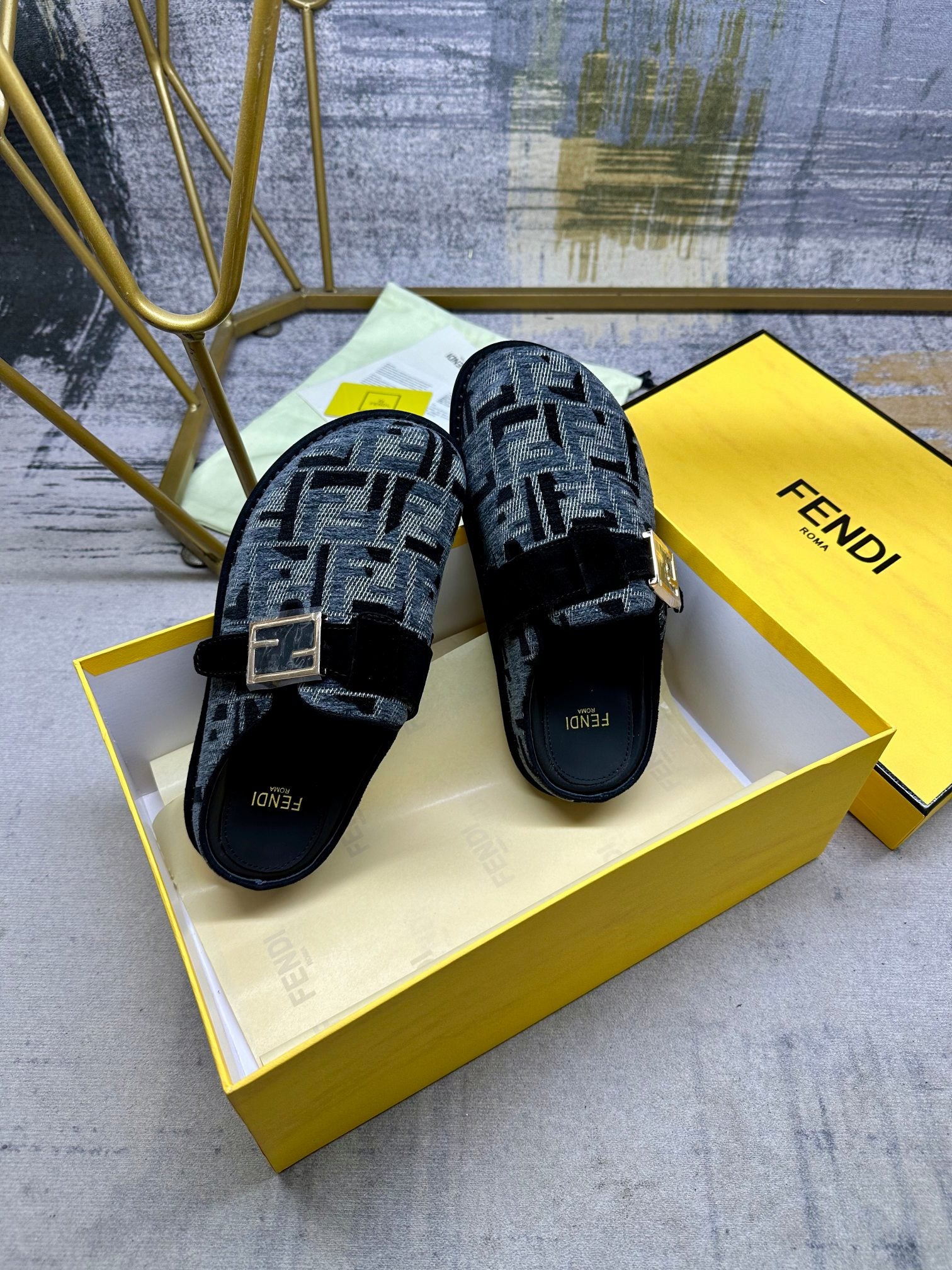 LuxluxHouse Best Quality Sandals Fendi