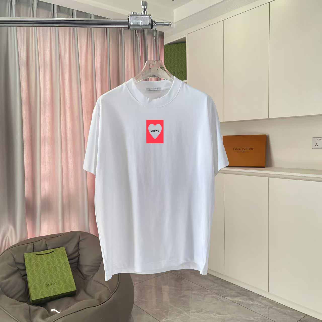 LuxluxHouse Best Quality Clothes T-shirt Loewe