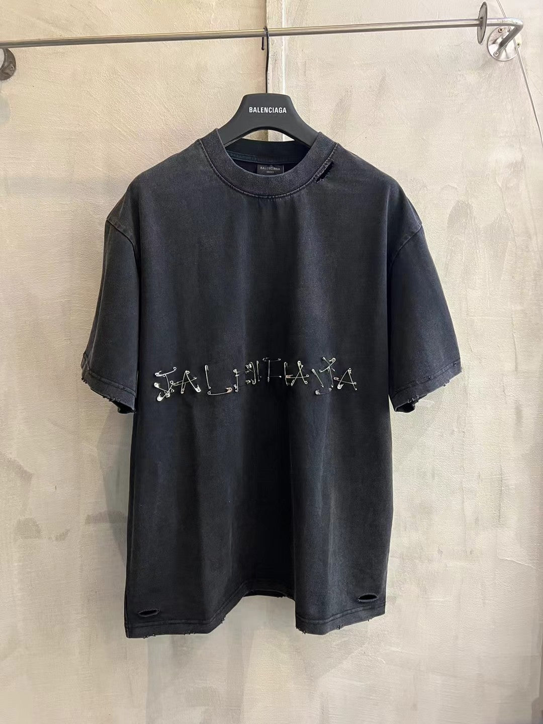 LuxluxHouse Best Quality Clothes Balenciaga T-shirt