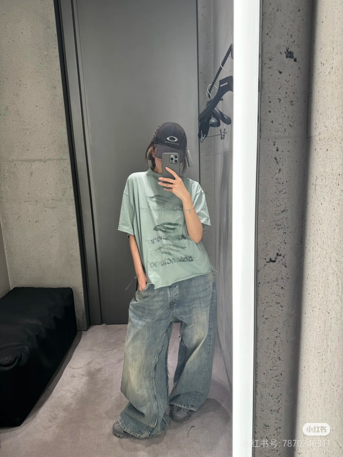 LuxluxHouse Best Quality Clothes Balenciaga T-shirt