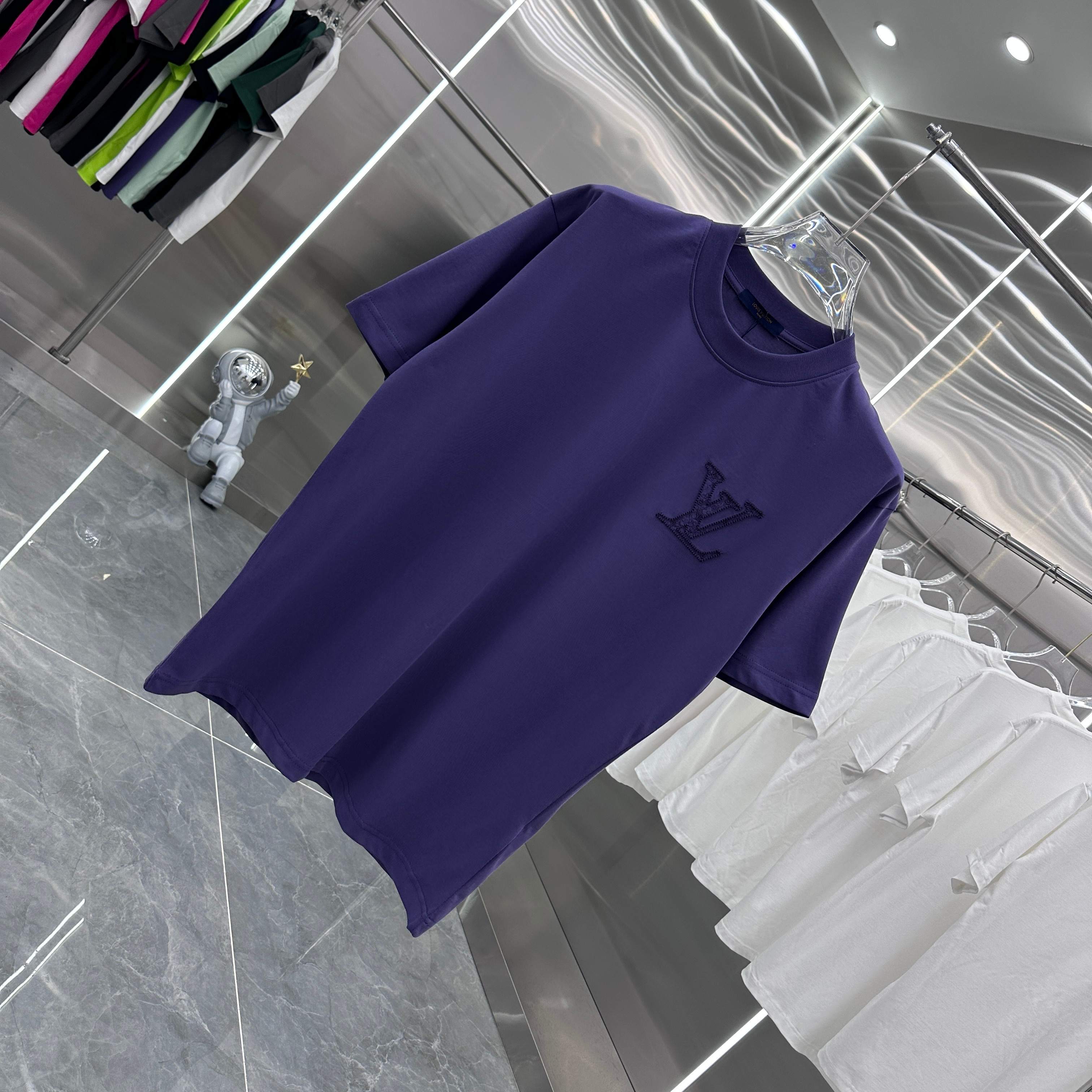 LuxluxHouse Best Quality Clothes T-shirt Louis Vuitton