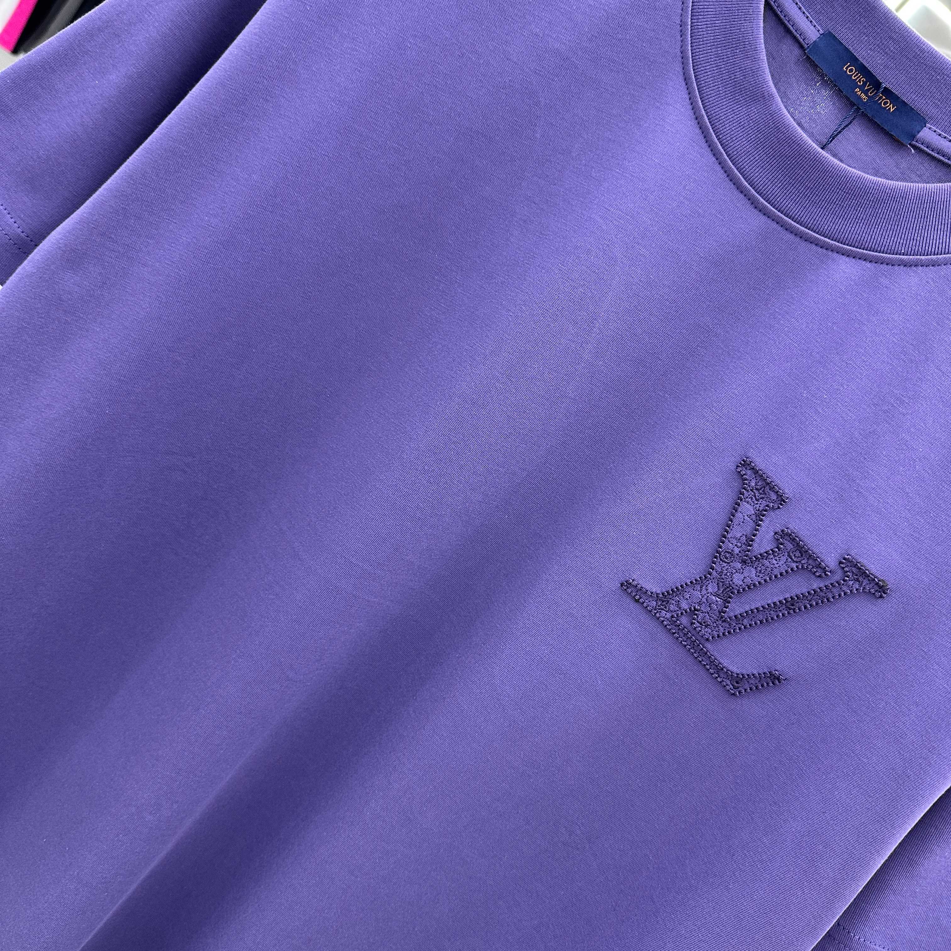 LuxluxHouse Best Quality Clothes T-shirt Louis Vuitton