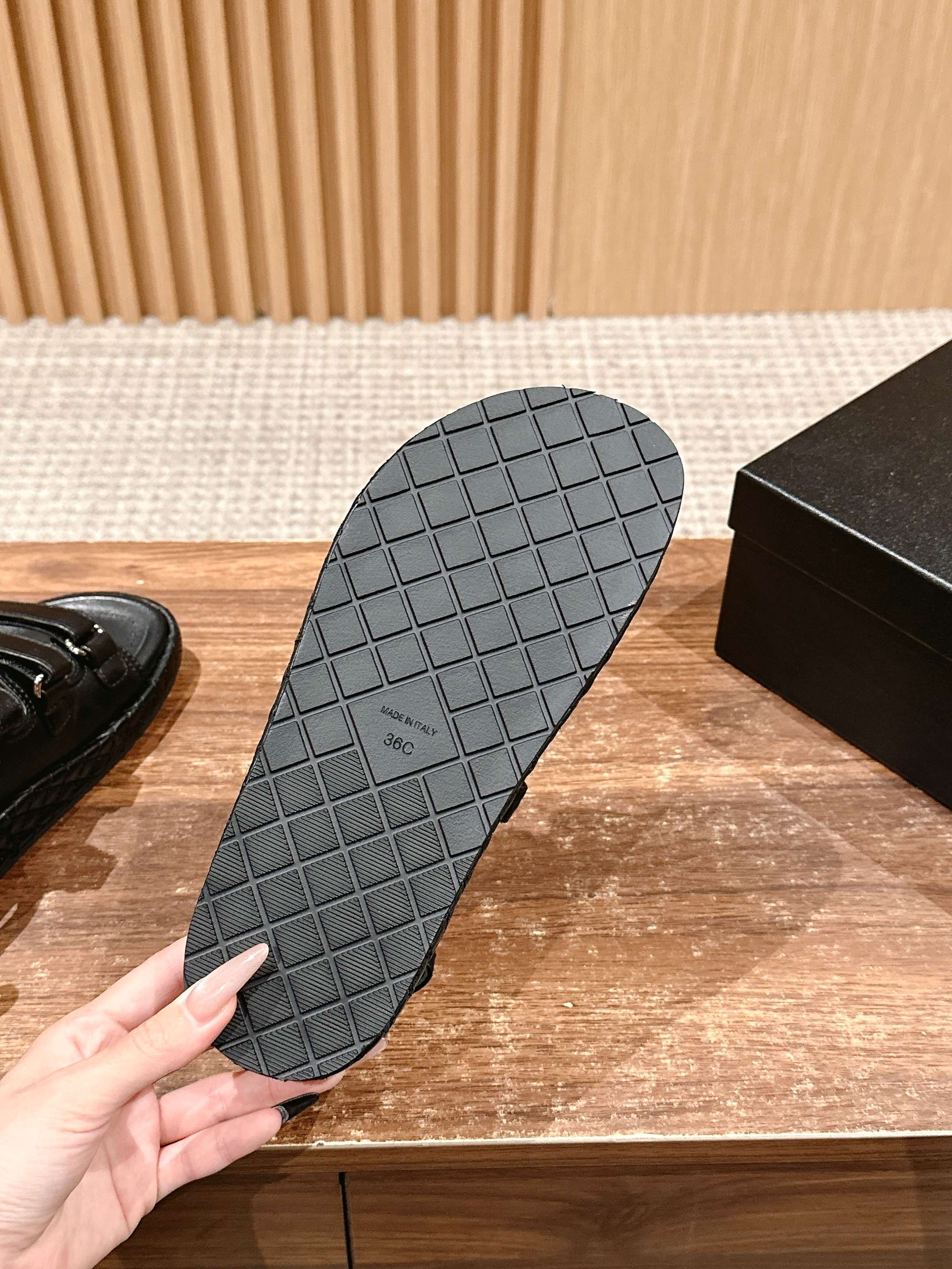 LuxluxHouse Best Quality Chanel Sandals