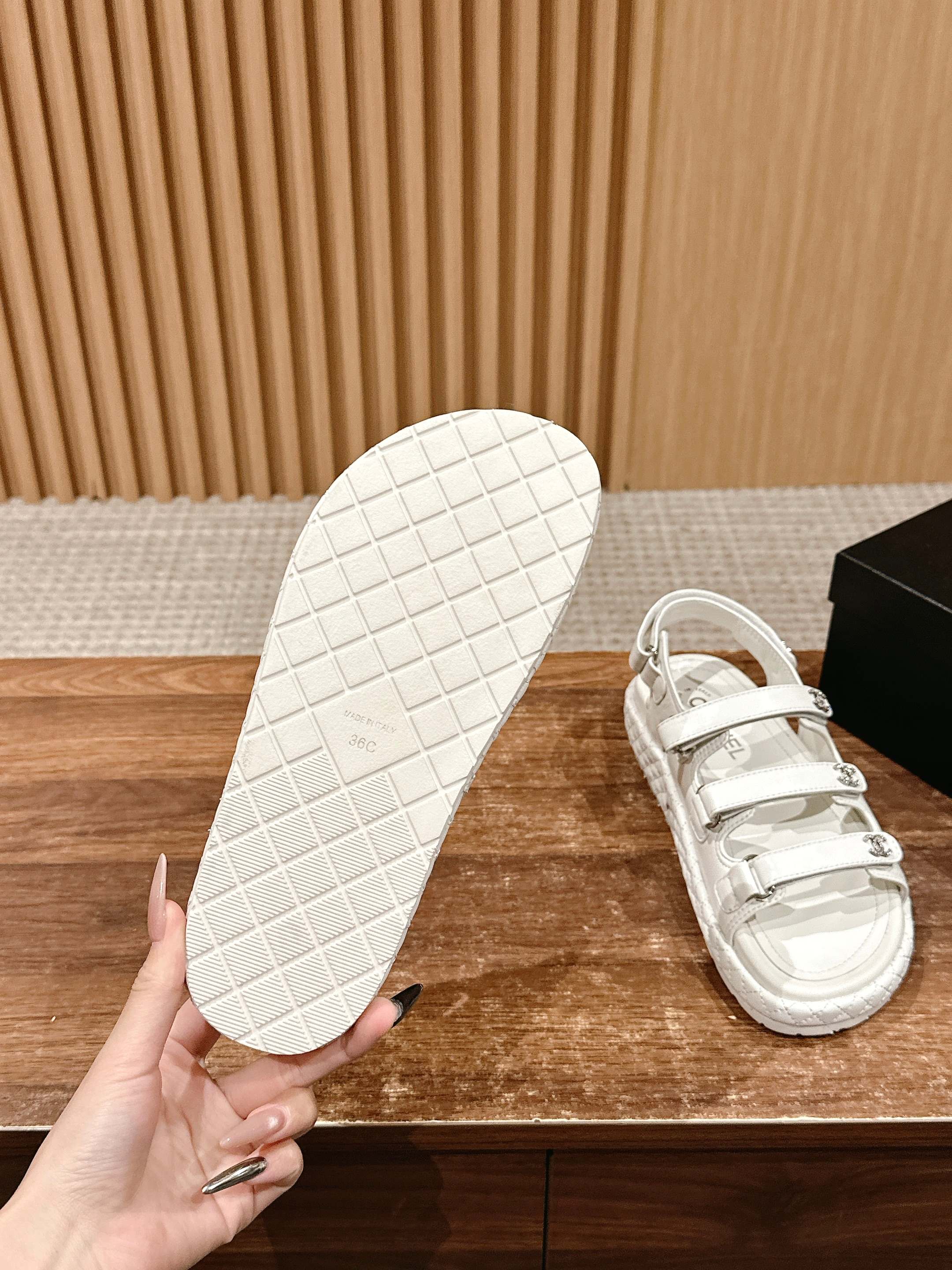 LuxluxHouse Best Quality Chanel Sandals