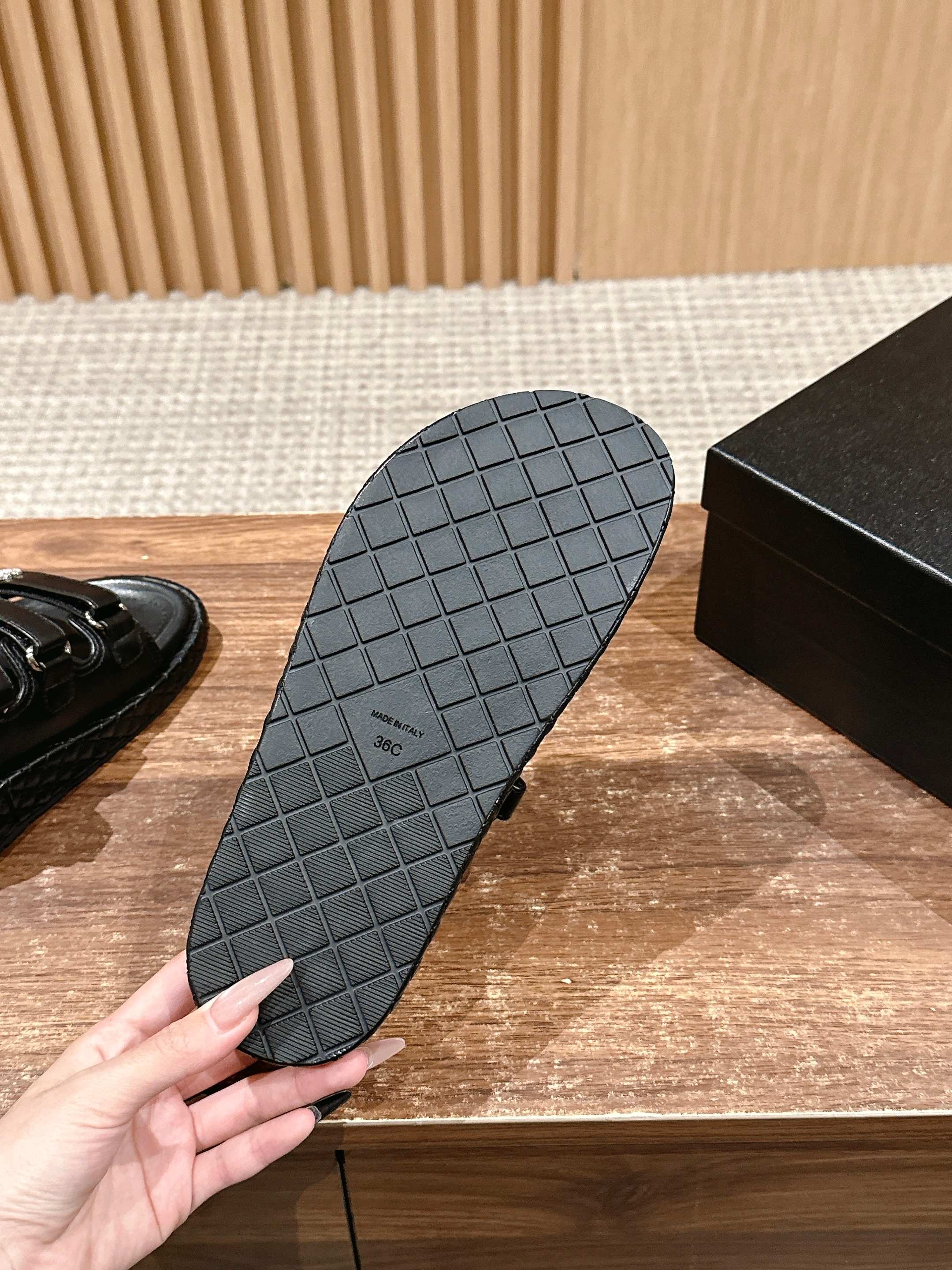 LuxluxHouse Best Quality Chanel Sandals