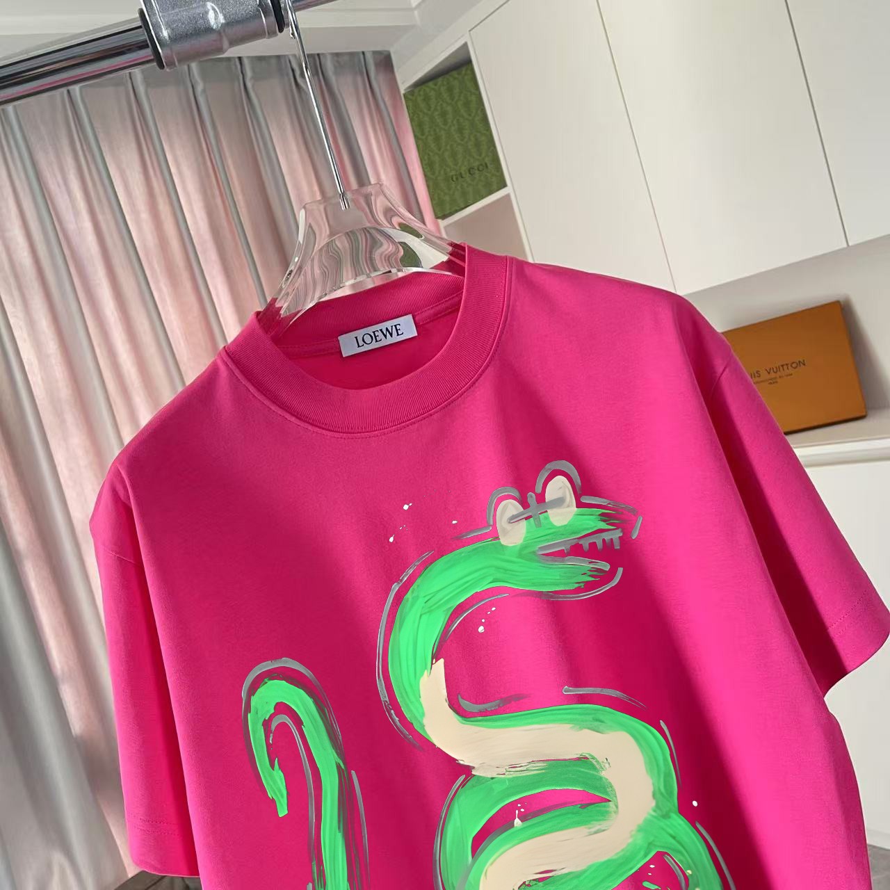 LuxluxHouse Best Quality Clothes T-shirt Loewe