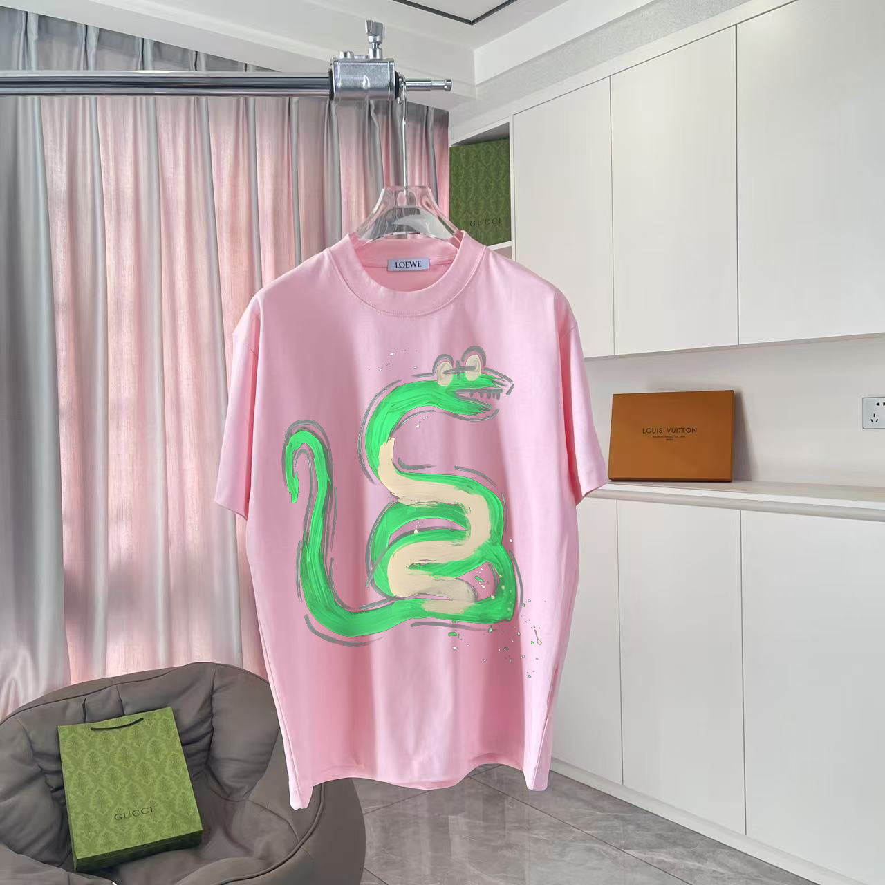 LuxluxHouse Best Quality Clothes T-shirt Loewe