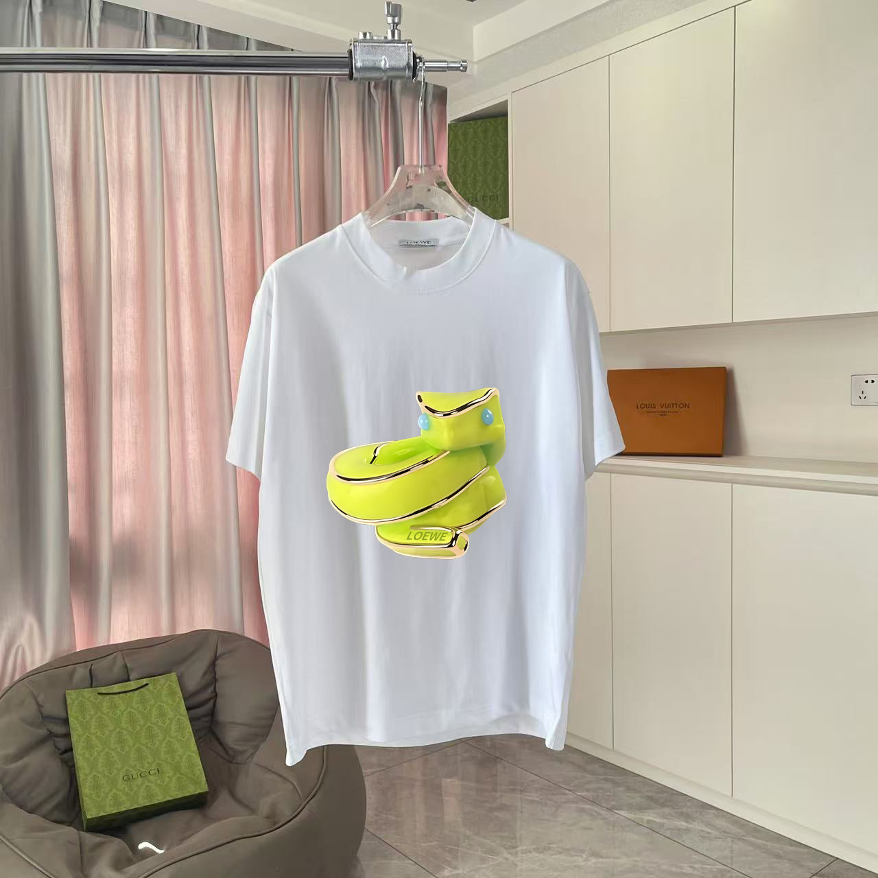 LuxluxHouse Best Quality Clothes T-shirt Loewe