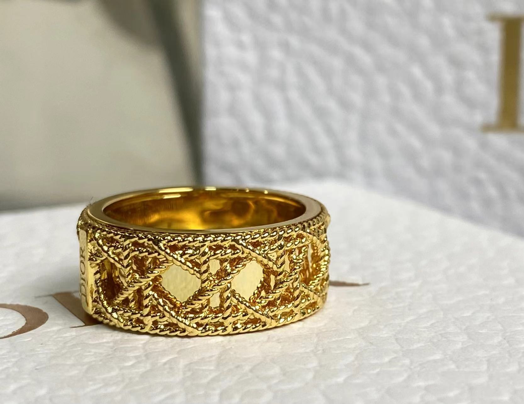 LuxluxHouse Best Quality Accessories Ring Ring Dior