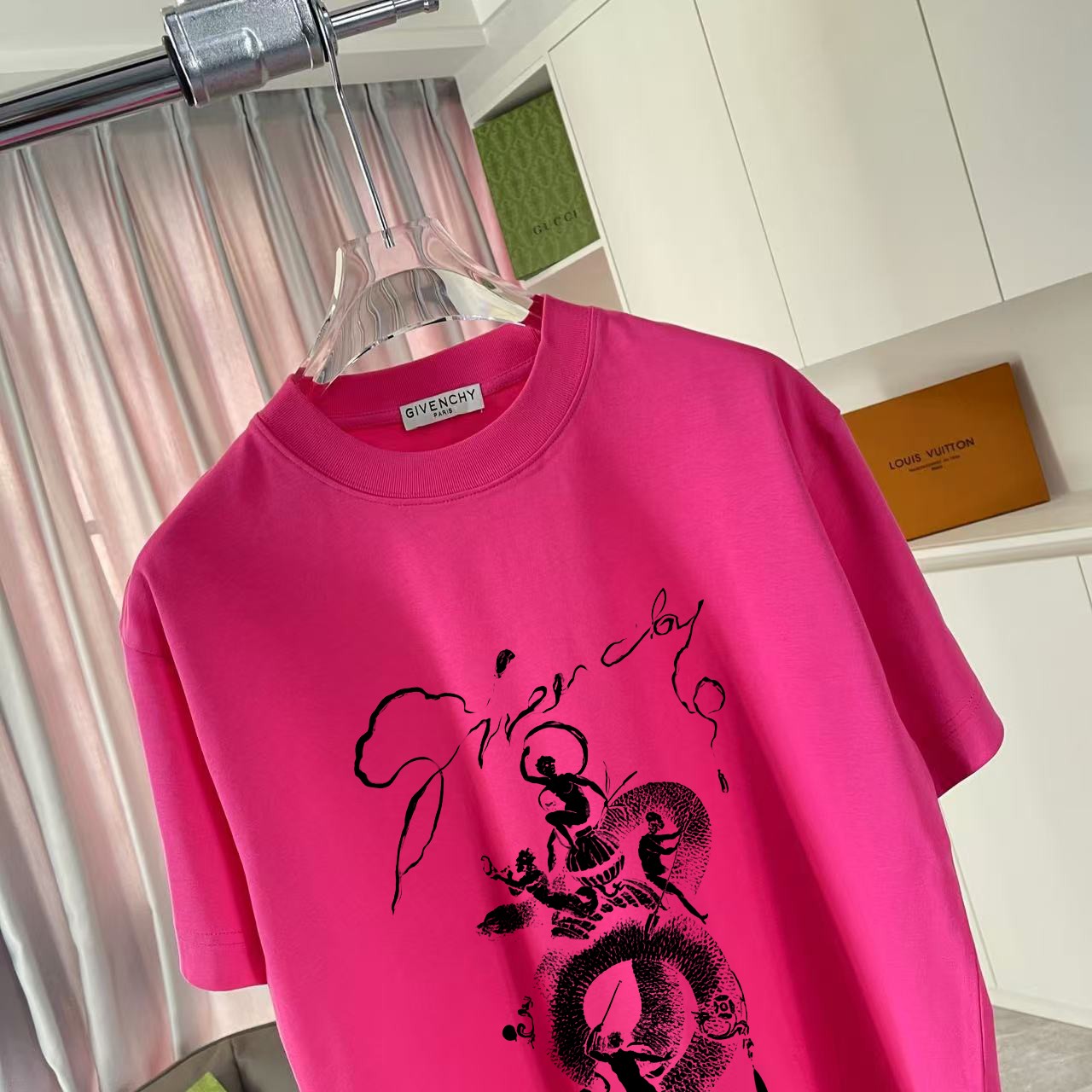 LuxluxHouse Best Quality Clothes Givenchy T-shirt