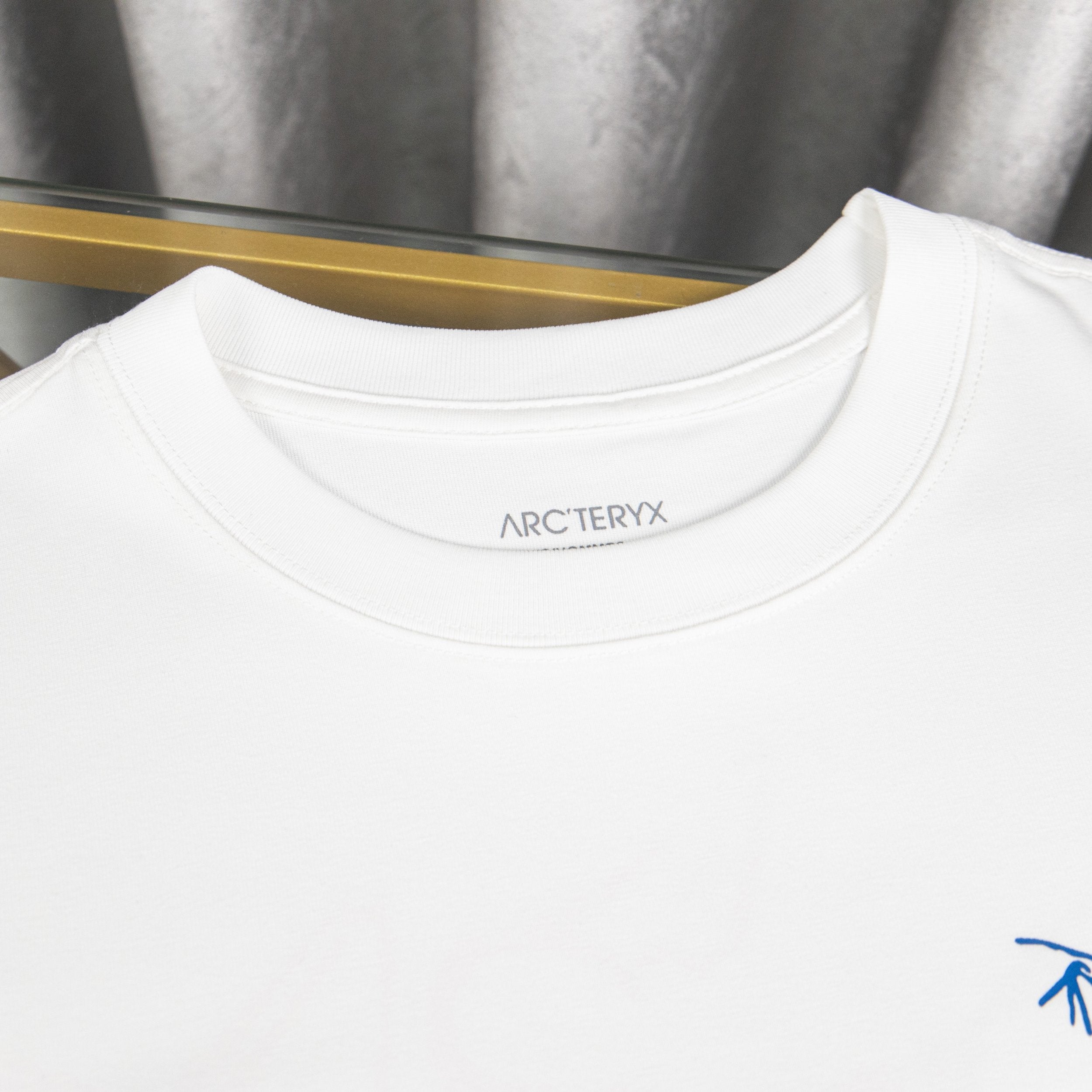 LuxluxHouse Best Quality Clothes T-shirt Arcteryx