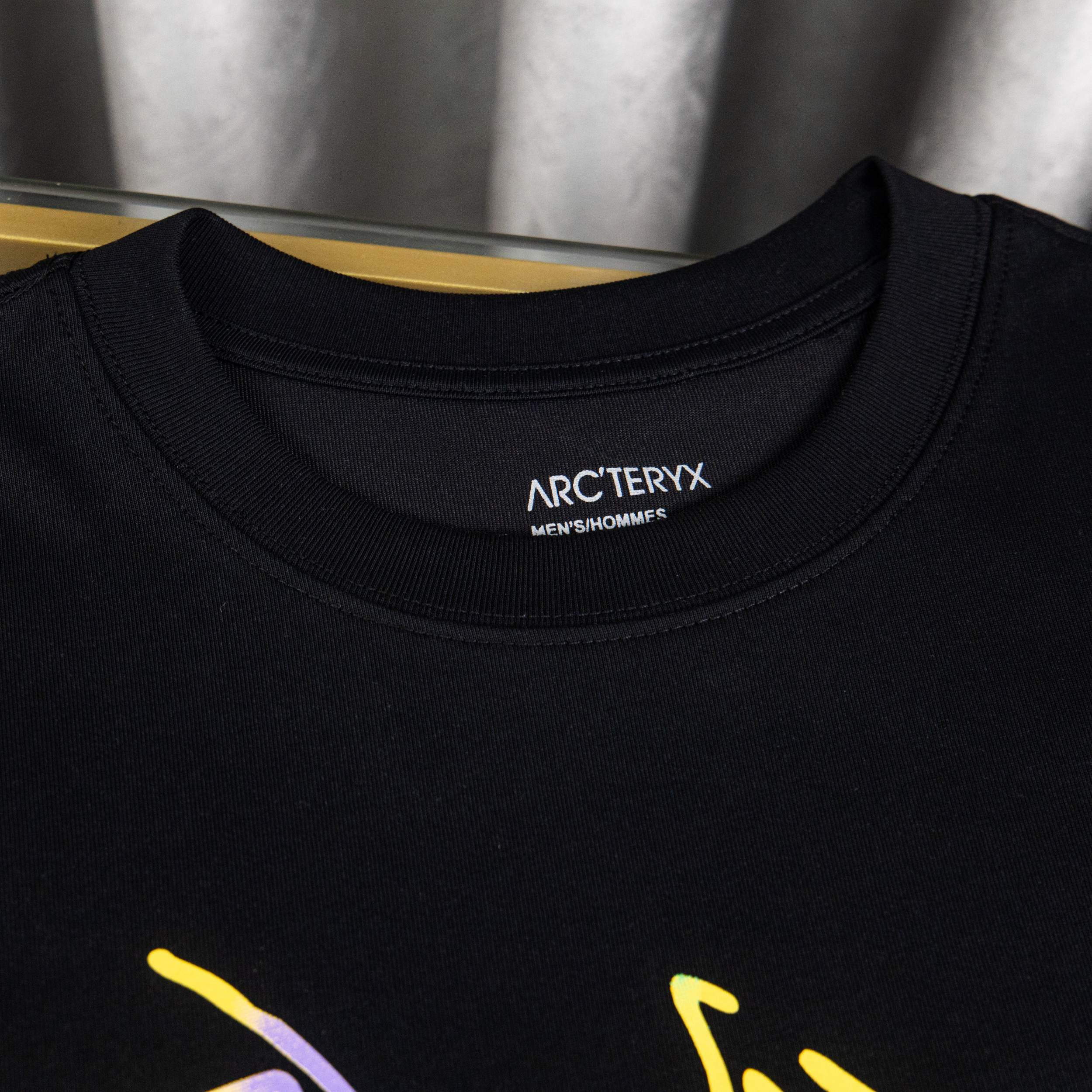 LuxluxHouse Best Quality Clothes T-shirt Arcteryx